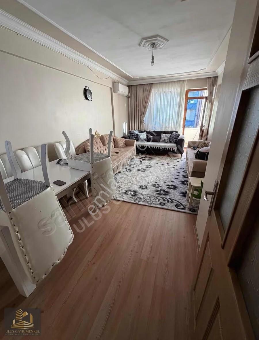 Ulustan Turgutreıs Caddede 87 M2 2+1 3.kat Kredili İskanlı Daire