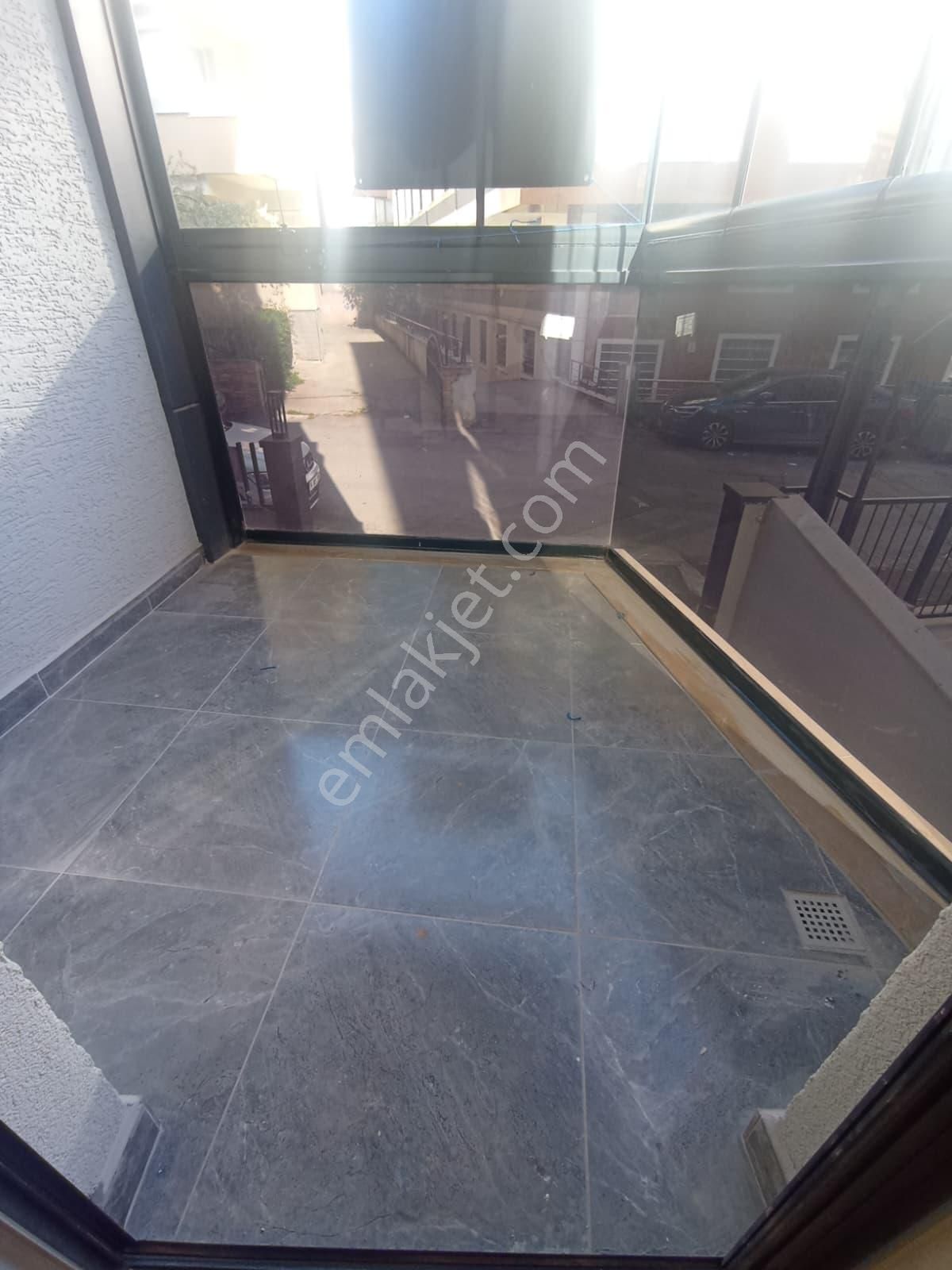 Kaçmaz'dan Merkezi Lokasyonda Sıfır Yapıda Ara Kat Ön Cephe 3+1 - Görsel 32