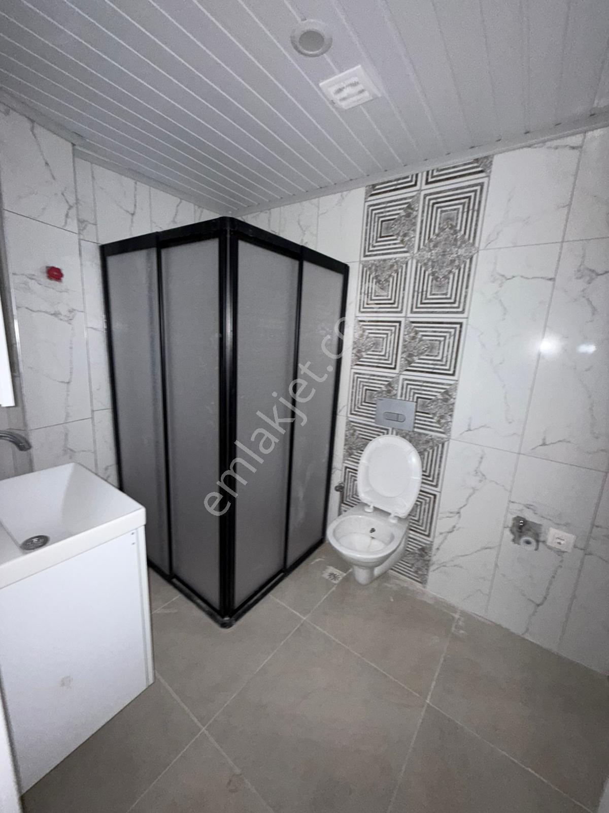 Üniversite Civarı Göl Manzaralı 1+1 Satılık Daire - Görsel 10