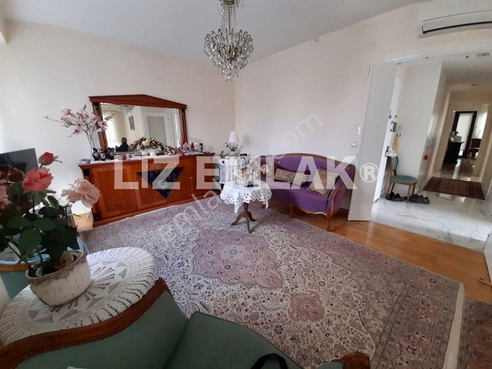 Suadiye'de 7/24 Güvenlikli Yemyeşil Sitede Süper Lüks 2+1 Daire - Görsel 7