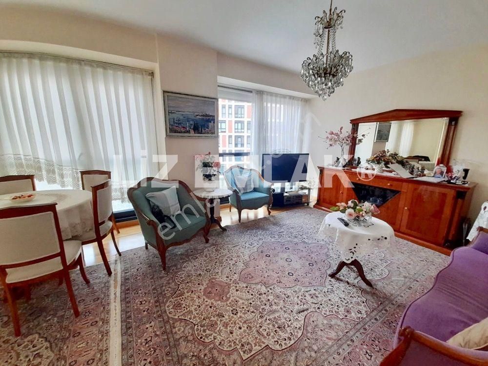 Suadiye'de 7/24 Güvenlikli Yemyeşil Sitede Süper Lüks 2+1 Daire - Görsel 9