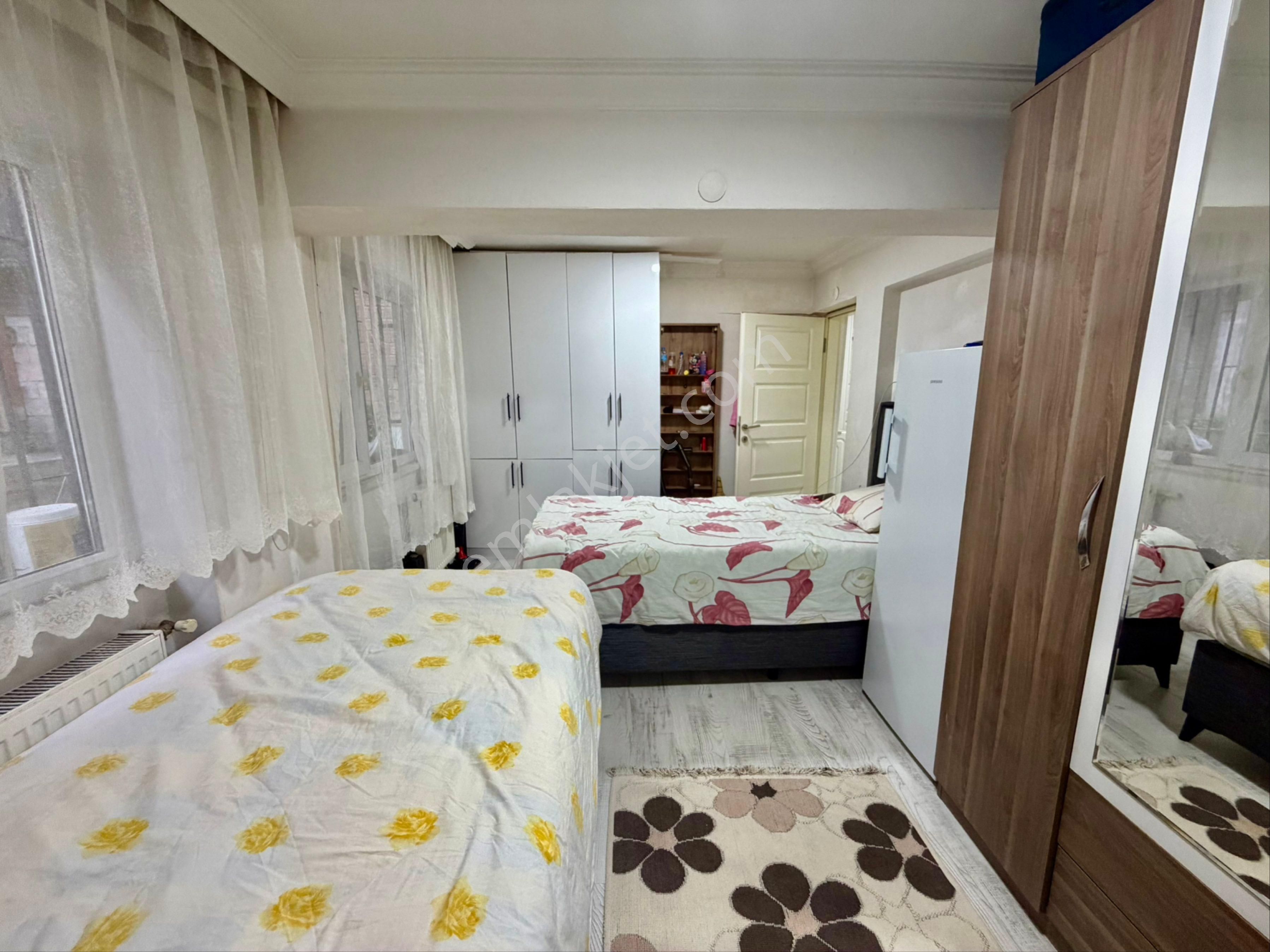 Evim-nur’dan Bahçelievler Mh 2+1 110m2 Giriş Kat 56’lar Cad. Bir Sokak Üstü - Görsel 14