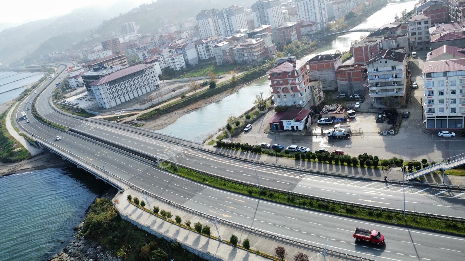 Trabzon Araklı Merkez'de Satılık 3+1 Giriş Katı Daire - Görsel 16