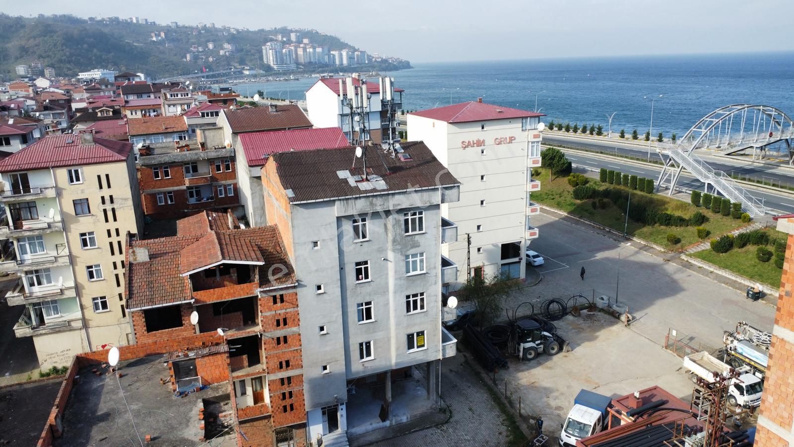 Trabzon Araklı Merkez'de Satılık 3+1 Giriş Katı Daire - Görsel 15