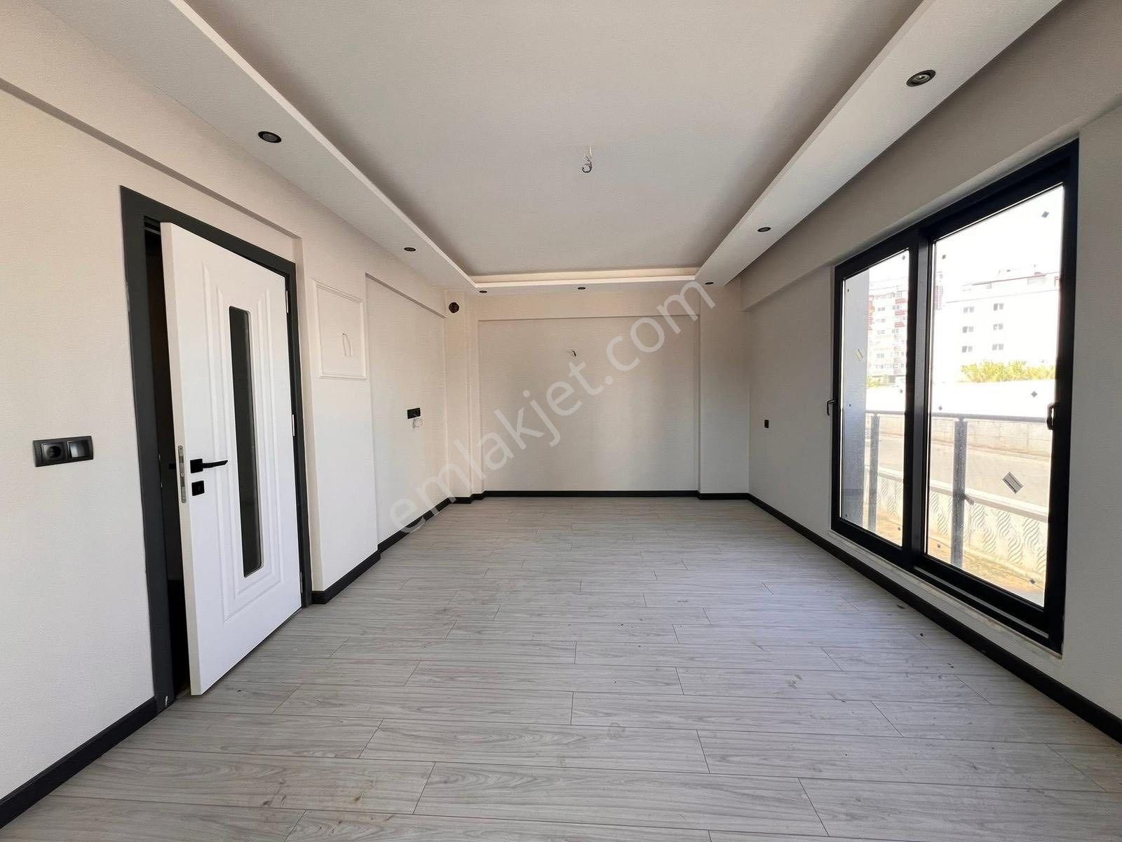 Yeşilmahalle’de Kaçırılmaz Fırsat! 3+1 – 130 M² • Yerden Isıtmalı • Asansörlü • Muhteşem - Görsel 6