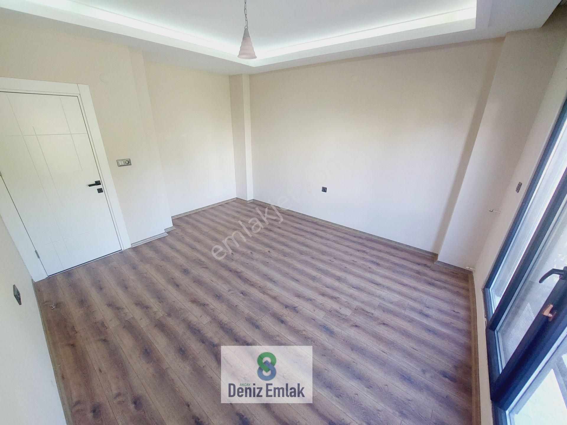 Denizden Akçayda Lüx Tasarım Geniş Verandalı Satılık 4+1 Tripleks Villa. - Görsel 20