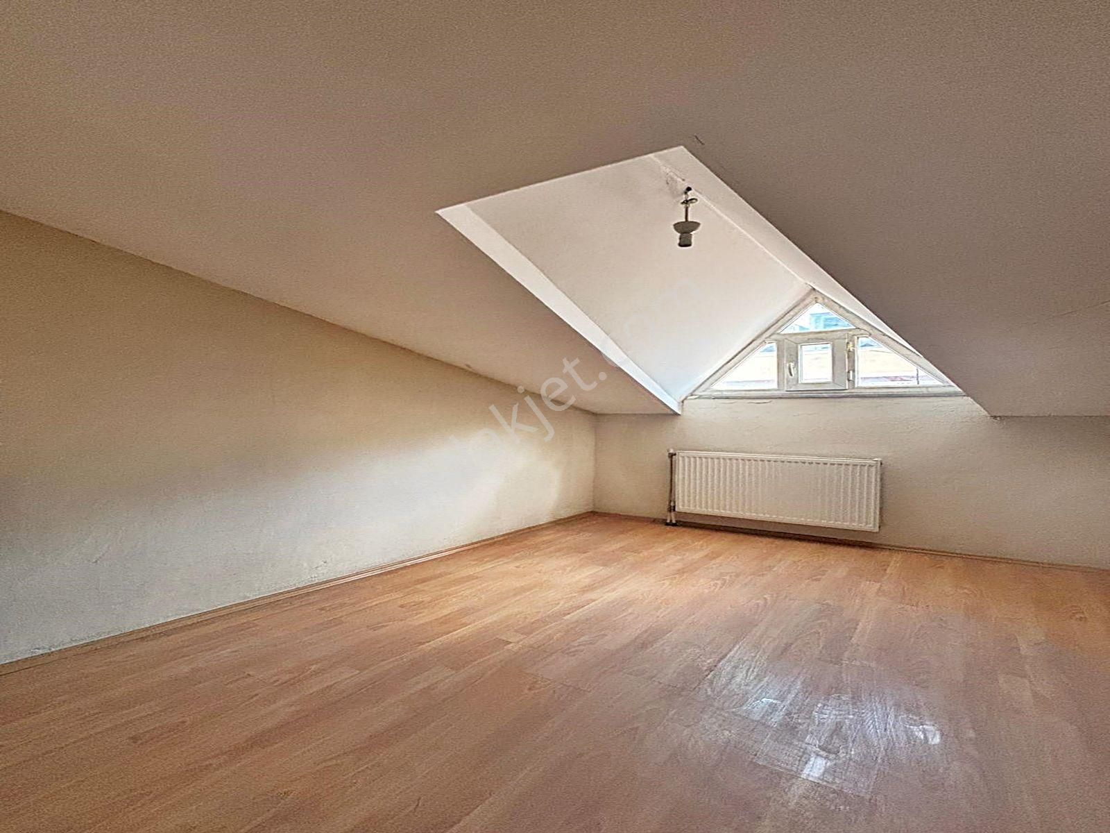 Cadde34 Yapı'dan Krediye Uygun 3+1 Teraslı Satılık Kelepir Çatı Katı Daire !!! - Görsel 3