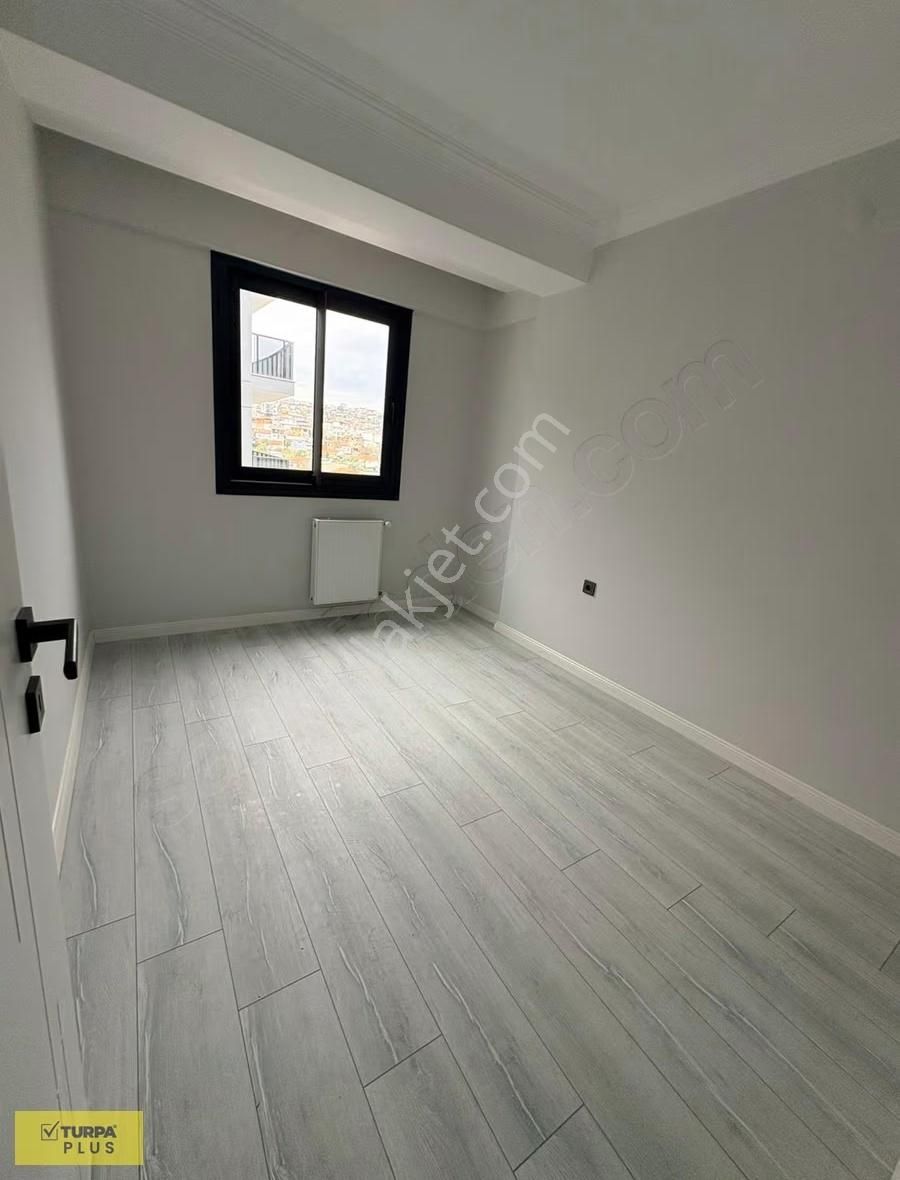 Yeni Bina'da Kapalı Mutfak Sıfır 3+1 Daire - Görsel 5