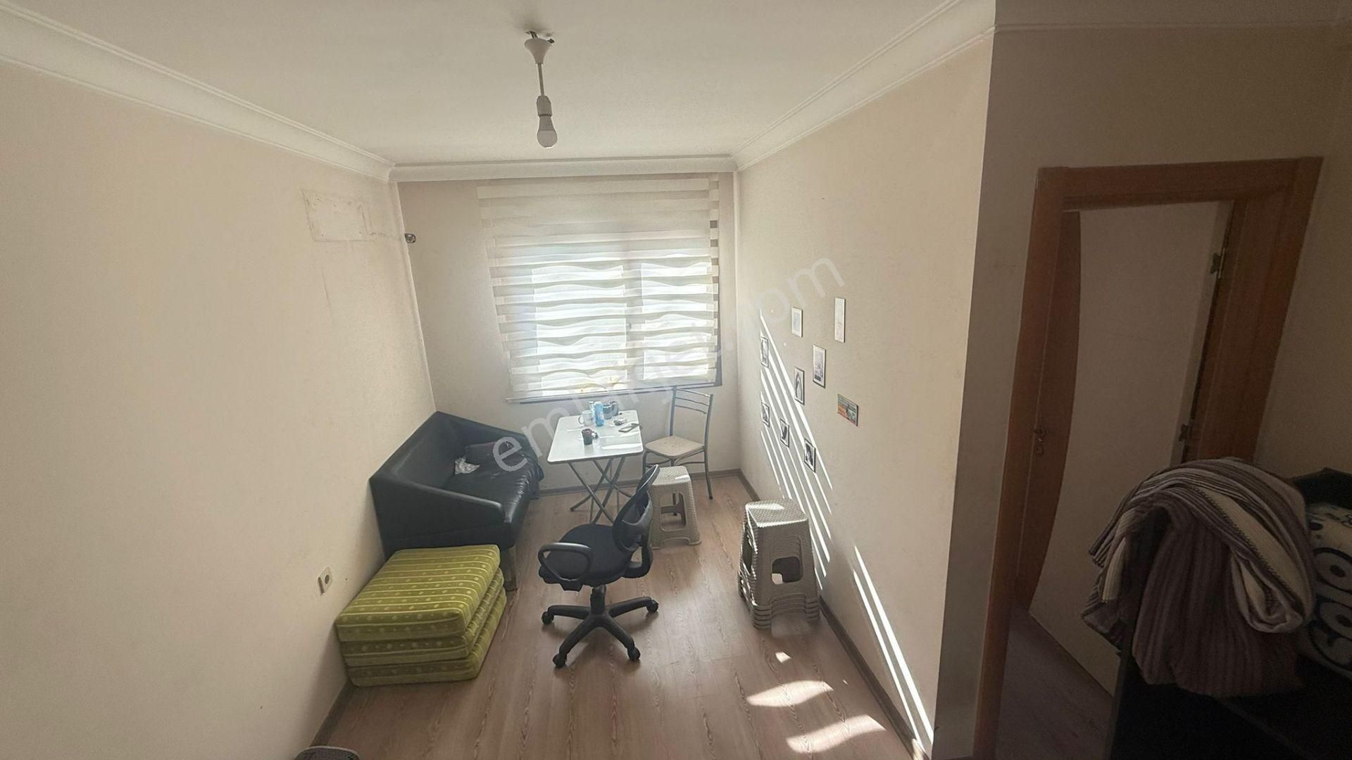 Karabağlar Yeşillik Cad. Yakını Kiralık 3+1 Ofis - Görsel 9