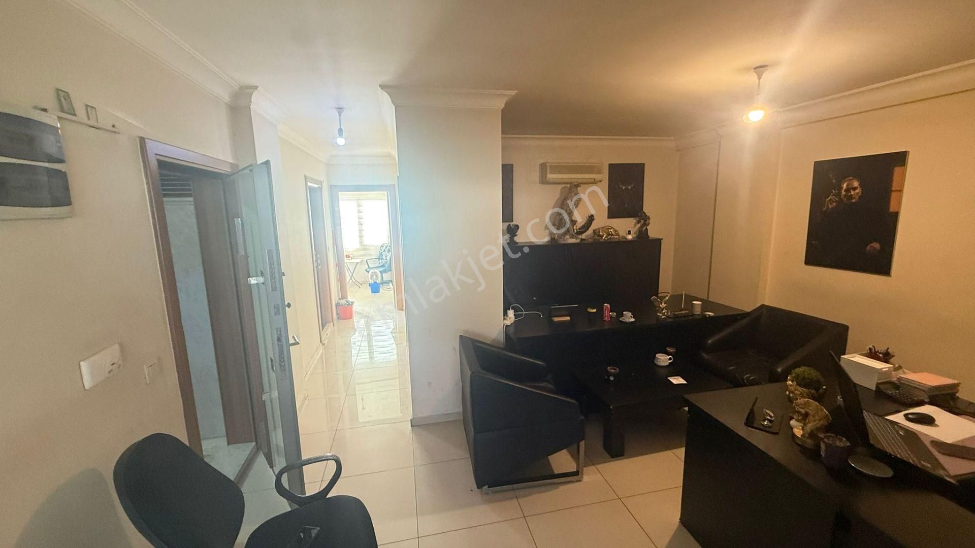 Karabağlar Yeşillik Cad. Yakını Kiralık 3+1 Ofis - Görsel 7
