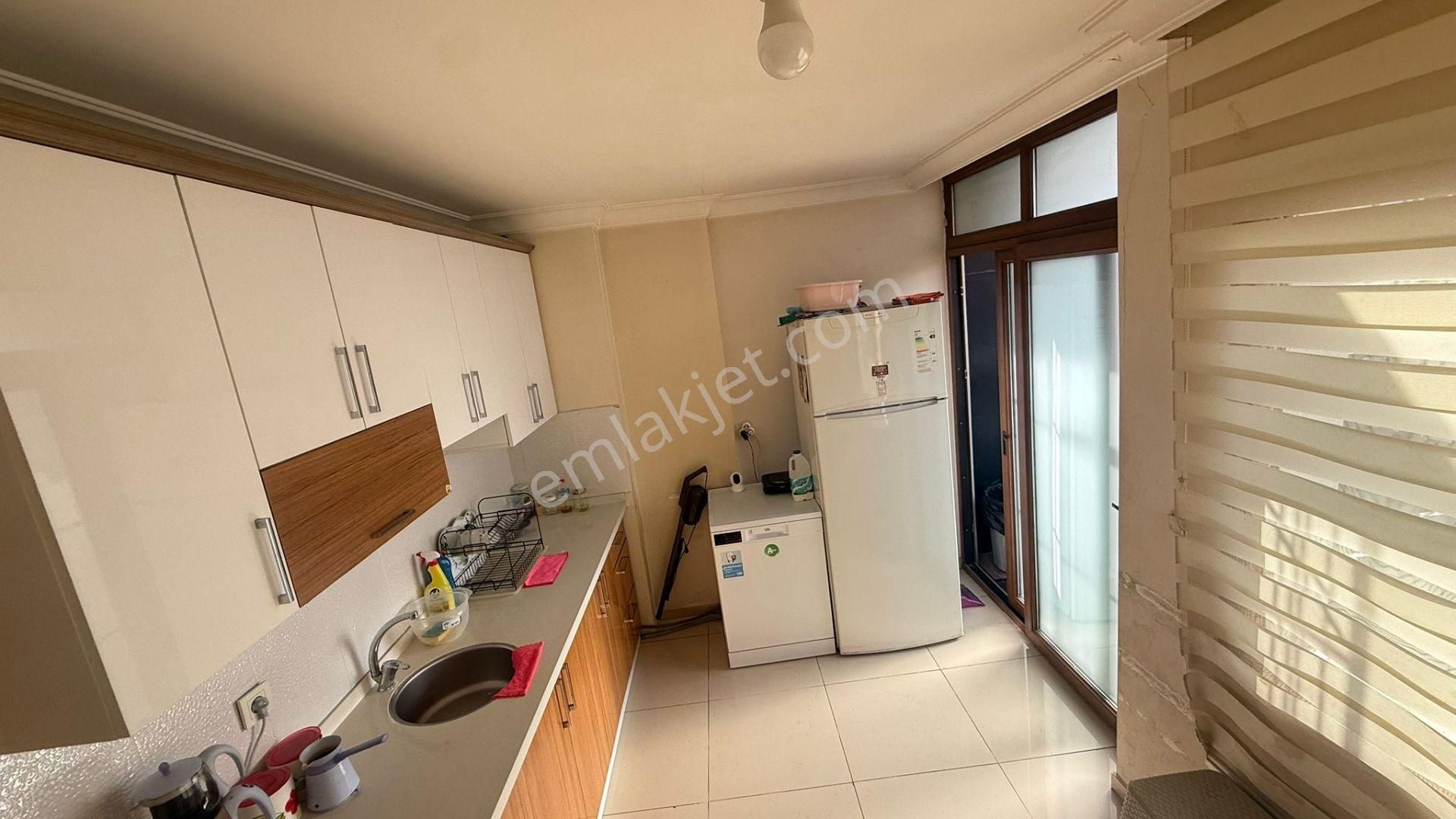 Karabağlar Yeşillik Cad. Yakını Kiralık 3+1 Ofis - Görsel 10