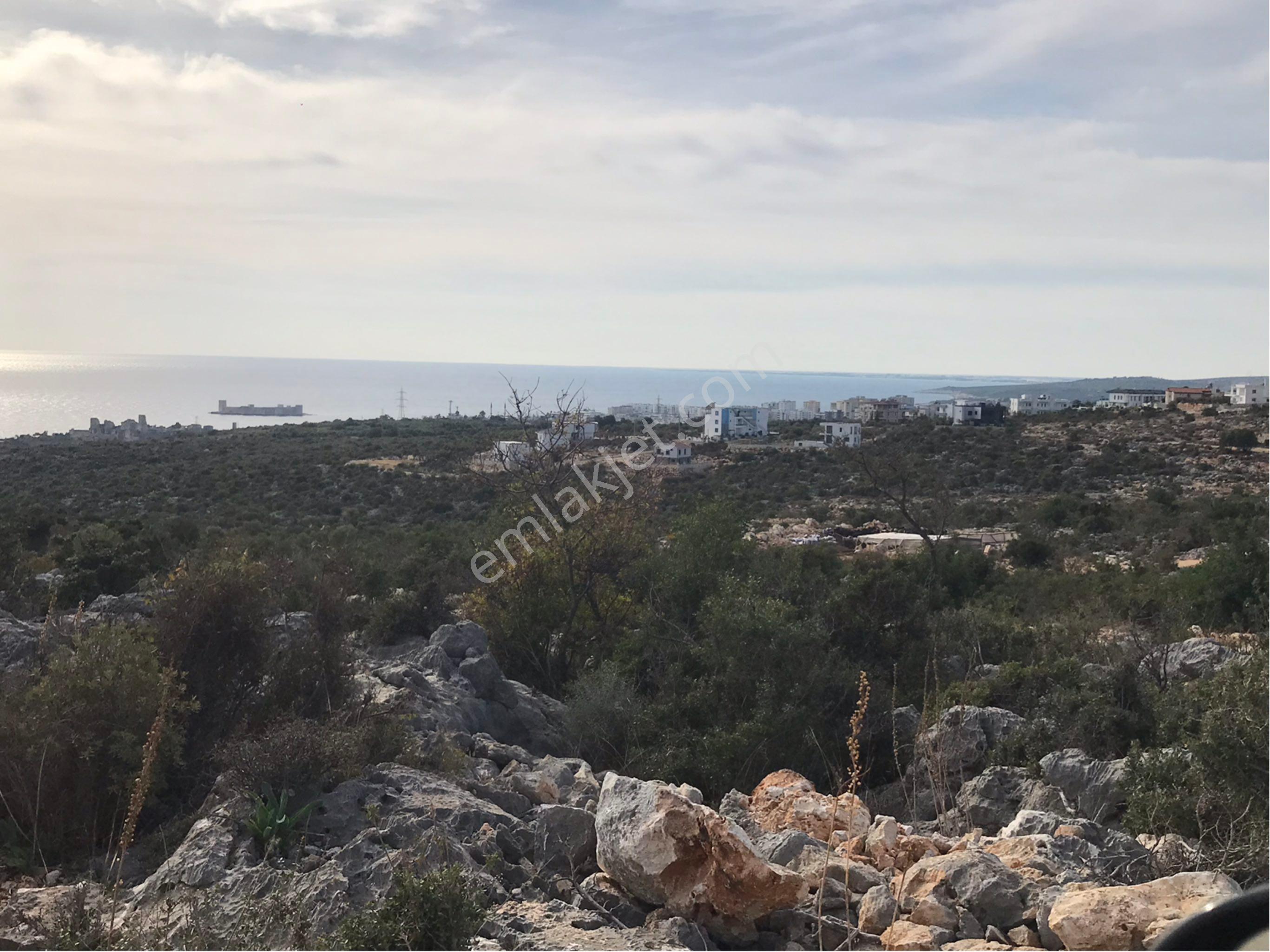 Kale Emlaktan Satılık Deniz Manzaralı Arsa