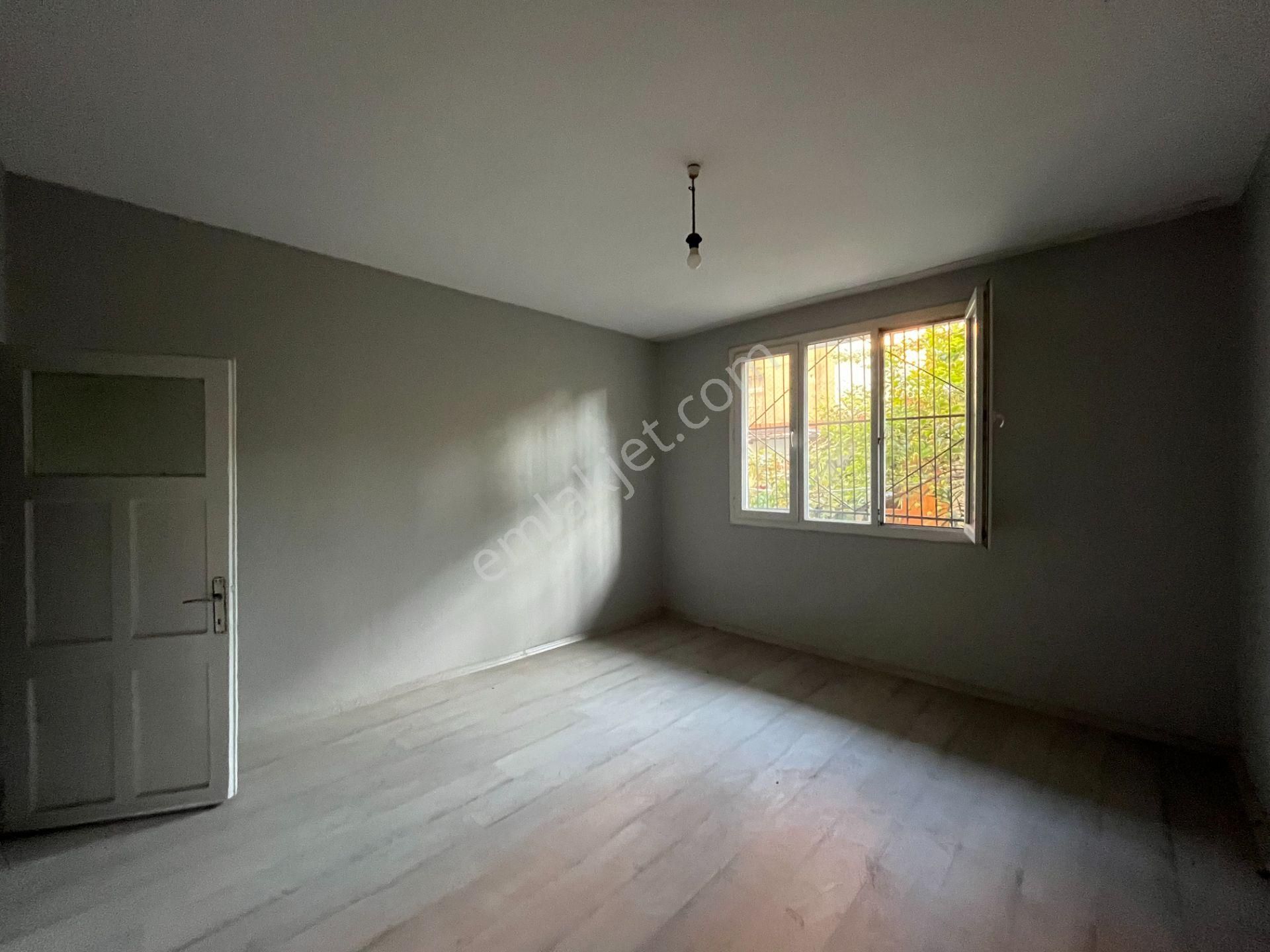 Gümüşpala Naldöken İzban Durağı Yakını Bahçeli 2+1 Kiralık Daire - Görsel 12