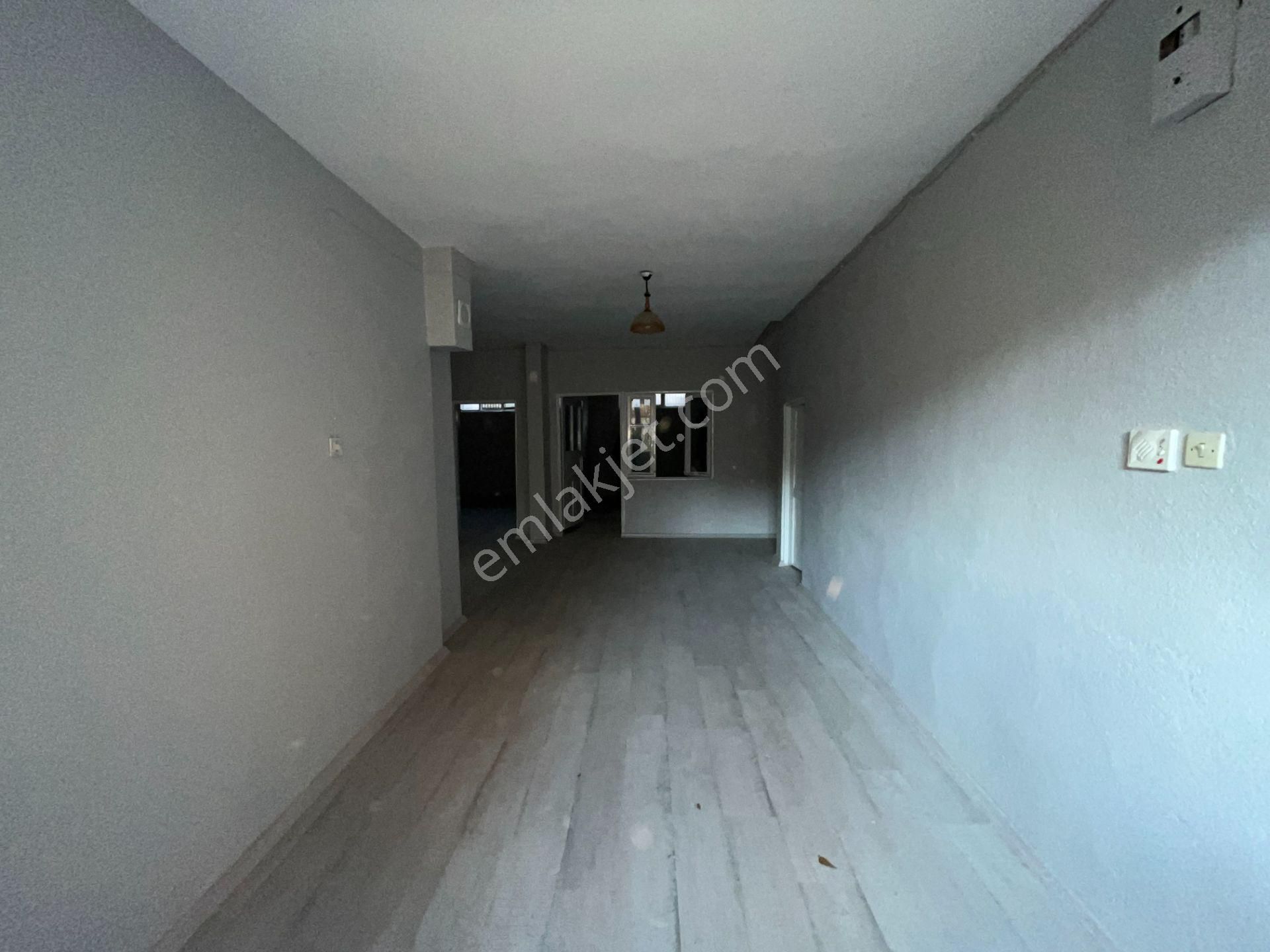 Gümüşpala Naldöken İzban Durağı Yakını Bahçeli 2+1 Kiralık Daire - Görsel 3