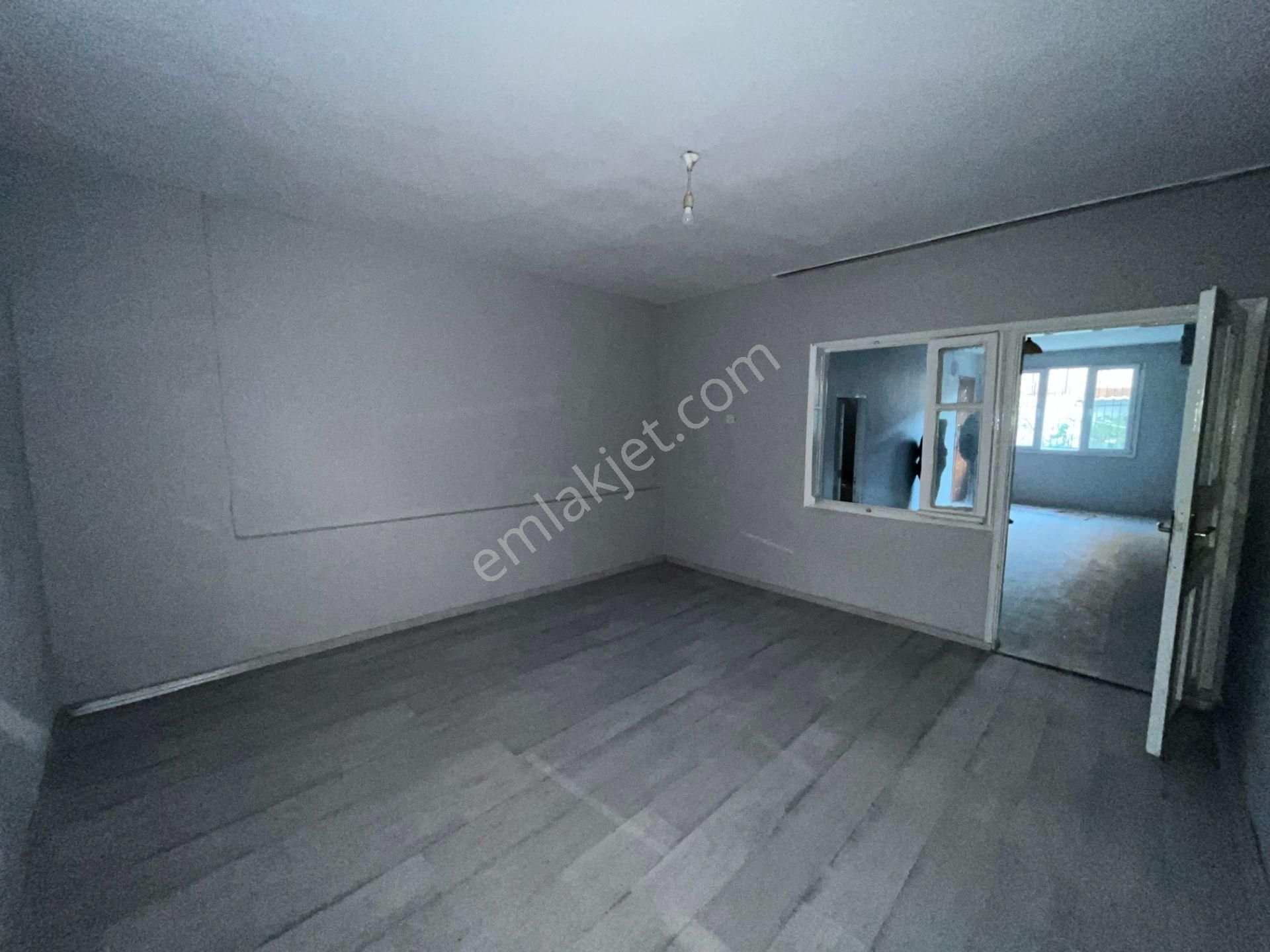 Gümüşpala Naldöken İzban Durağı Yakını Bahçeli 2+1 Kiralık Daire - Görsel 22