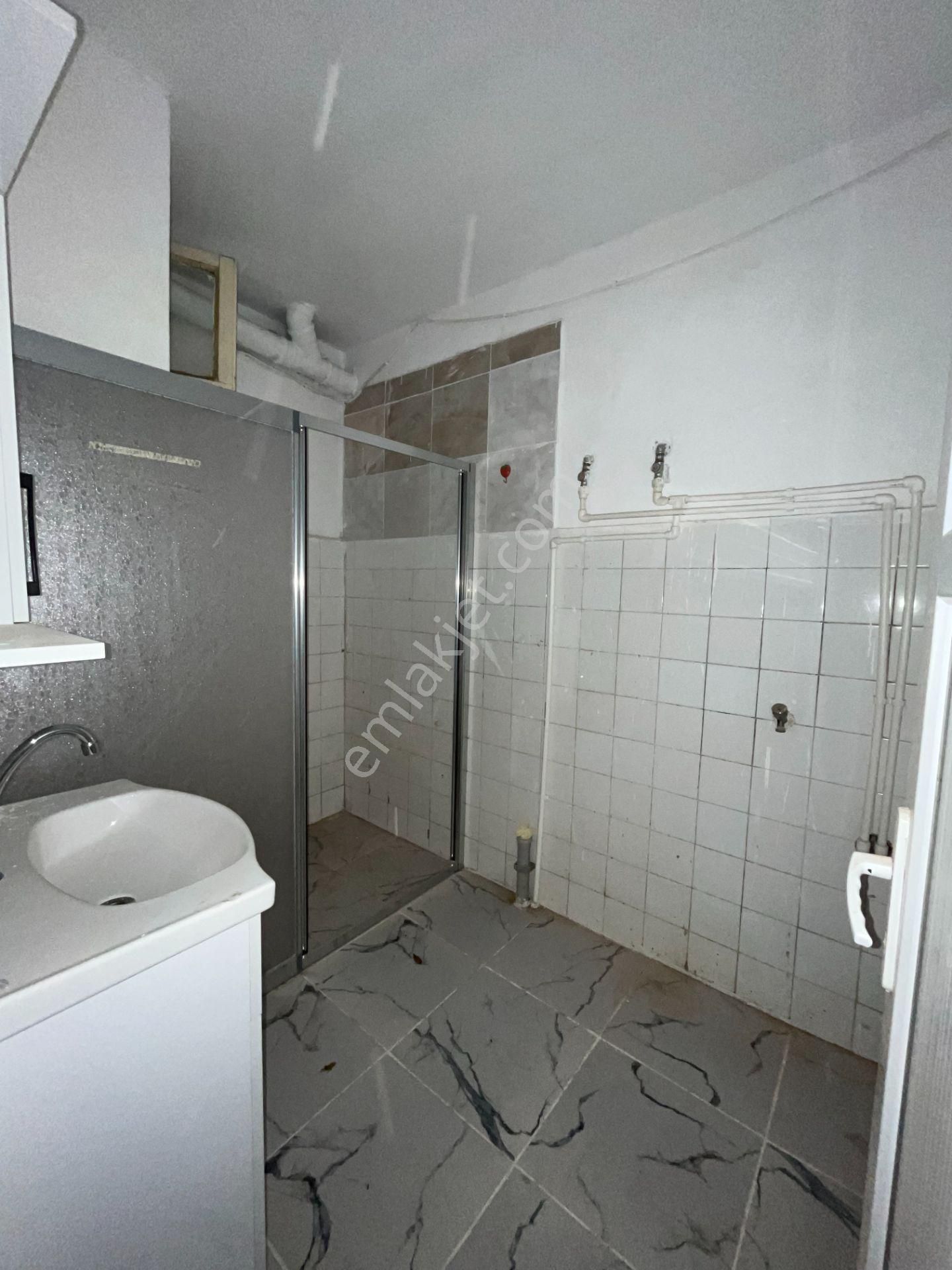 Gümüşpala Naldöken İzban Durağı Yakını Bahçeli 2+1 Kiralık Daire - Görsel 16