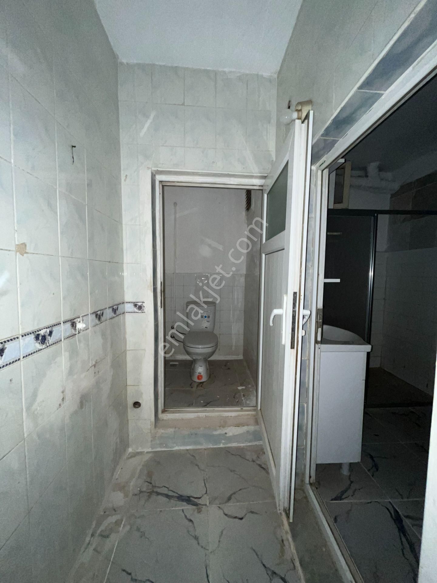 Gümüşpala Naldöken İzban Durağı Yakını Bahçeli 2+1 Kiralık Daire - Görsel 13