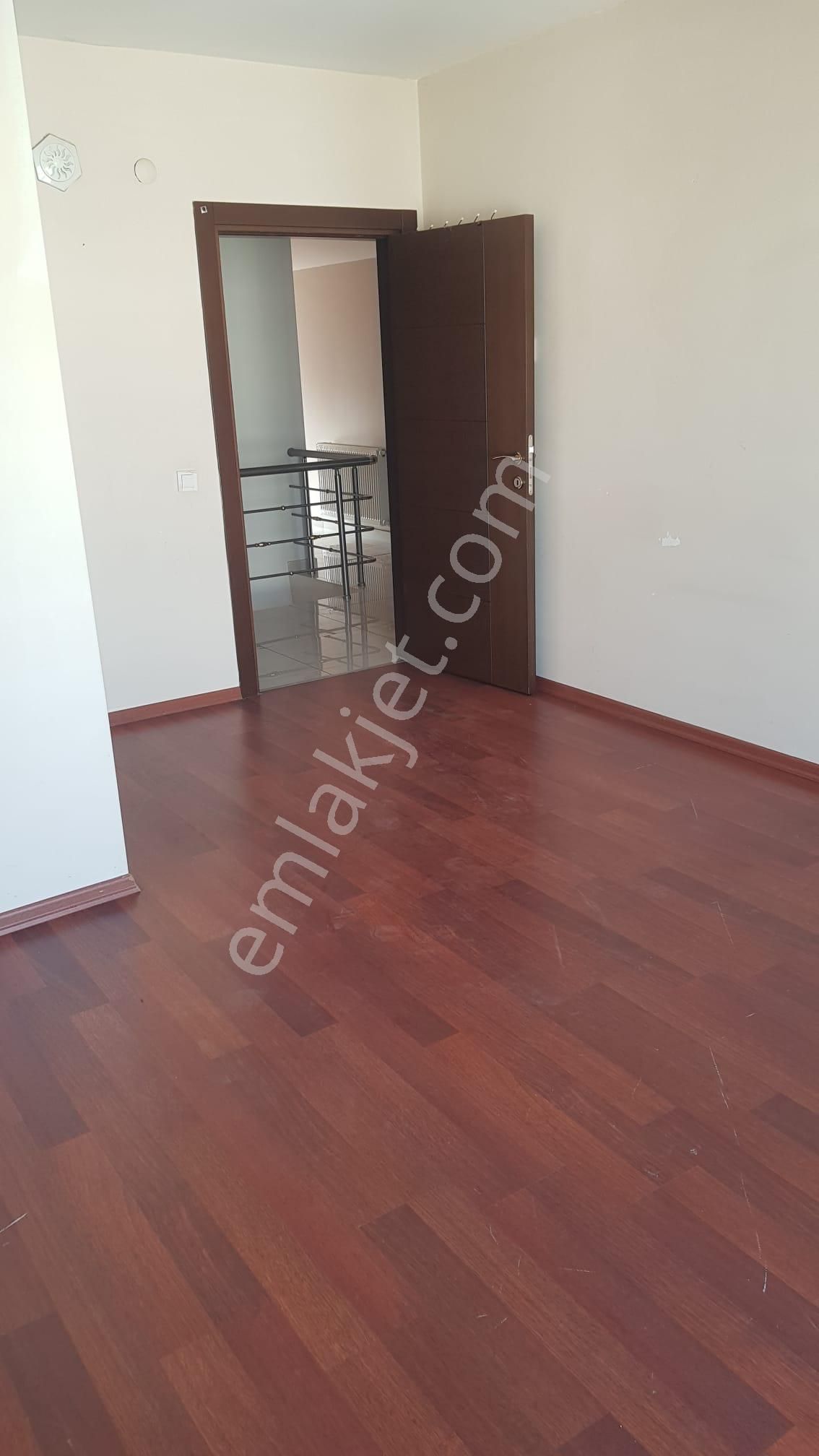 Nilüfer Uçevler'de 250 M2 4+2 Dubleks - Görsel 30