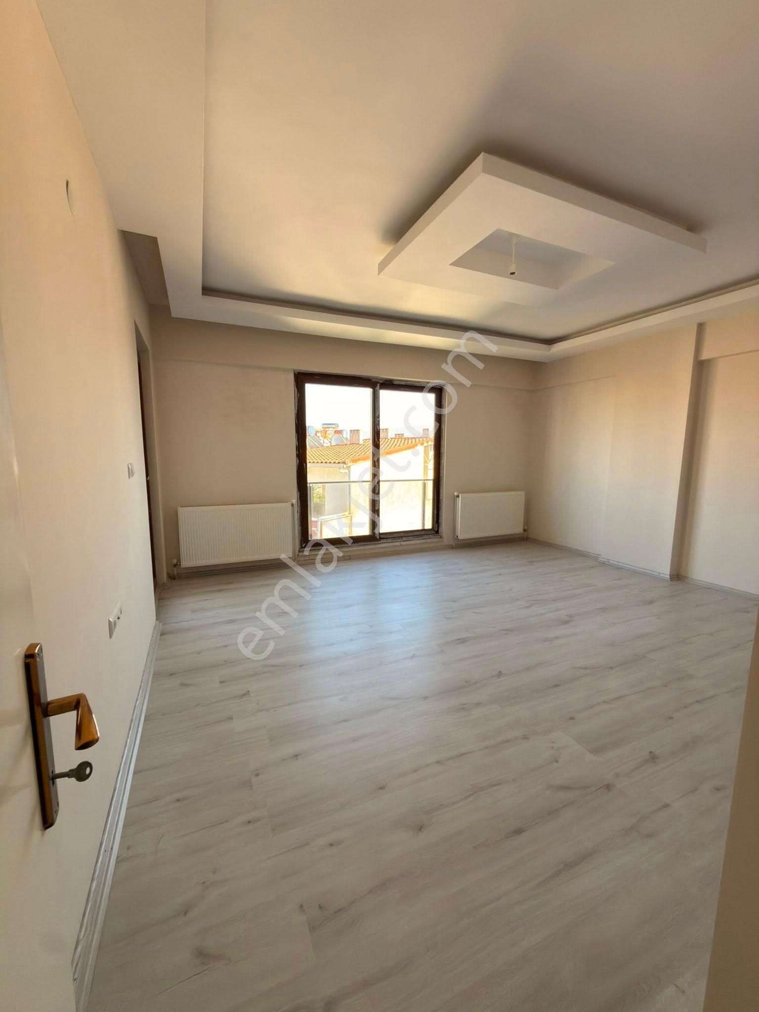 Zafer Mahallesi’nde, Ara Kat Geniş 3+1 Satılık Daire! - Görsel 19