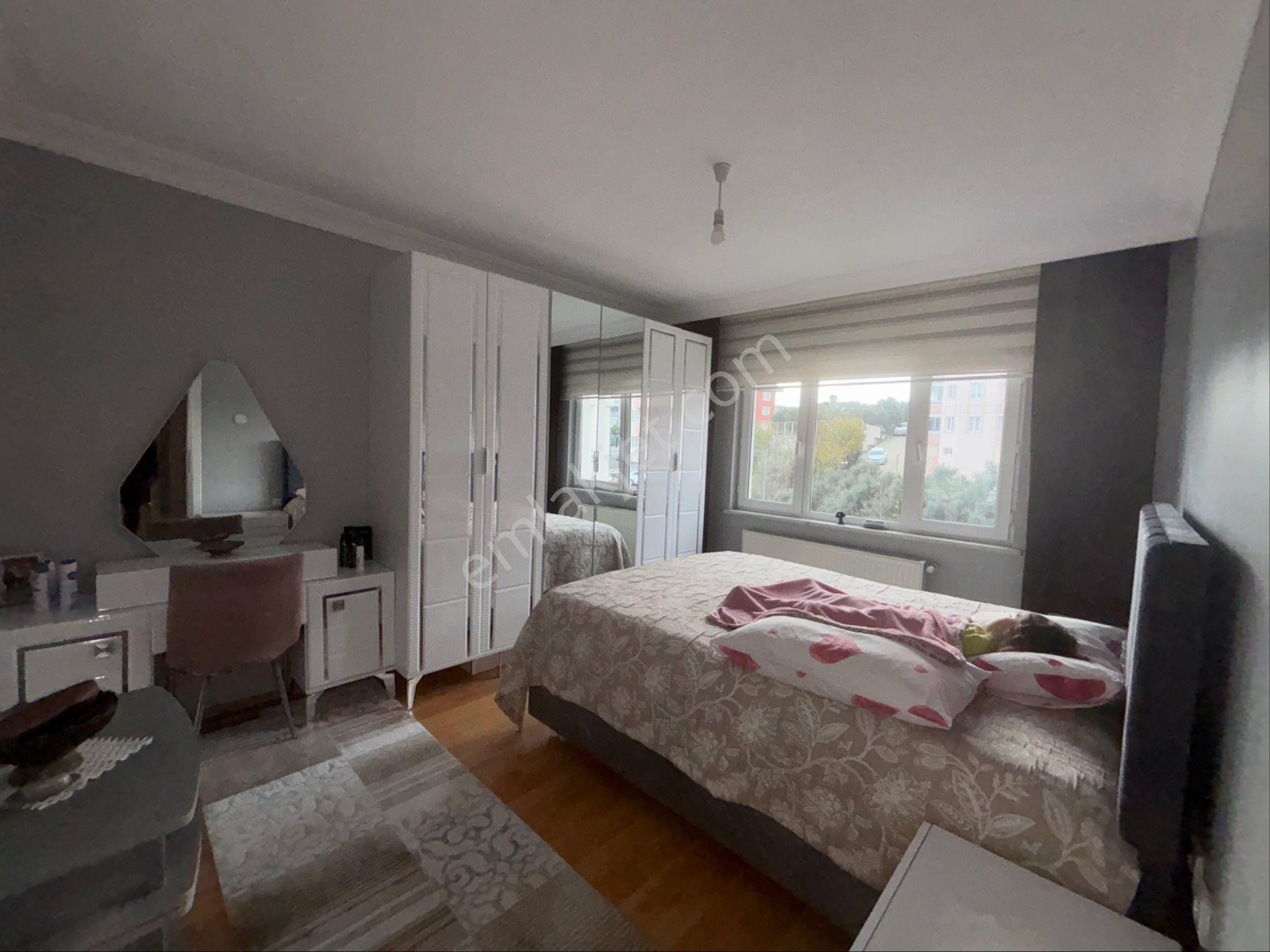 İdenova’dan Güzelyalı Eğitim Mahallesi Tekev Sitesi’nde Ferah 3+1, 120 M² Satılık Daire - Görsel 7