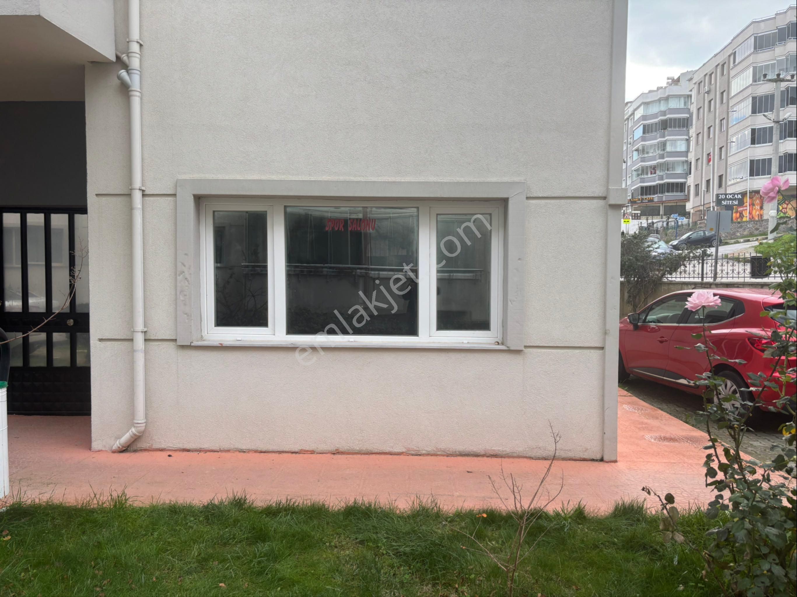 İdenova’dan Güzelyalı Eğitim Mahallesi Tekev Sitesi’nde Ferah 3+1, 120 M² Satılık Daire - Görsel 28