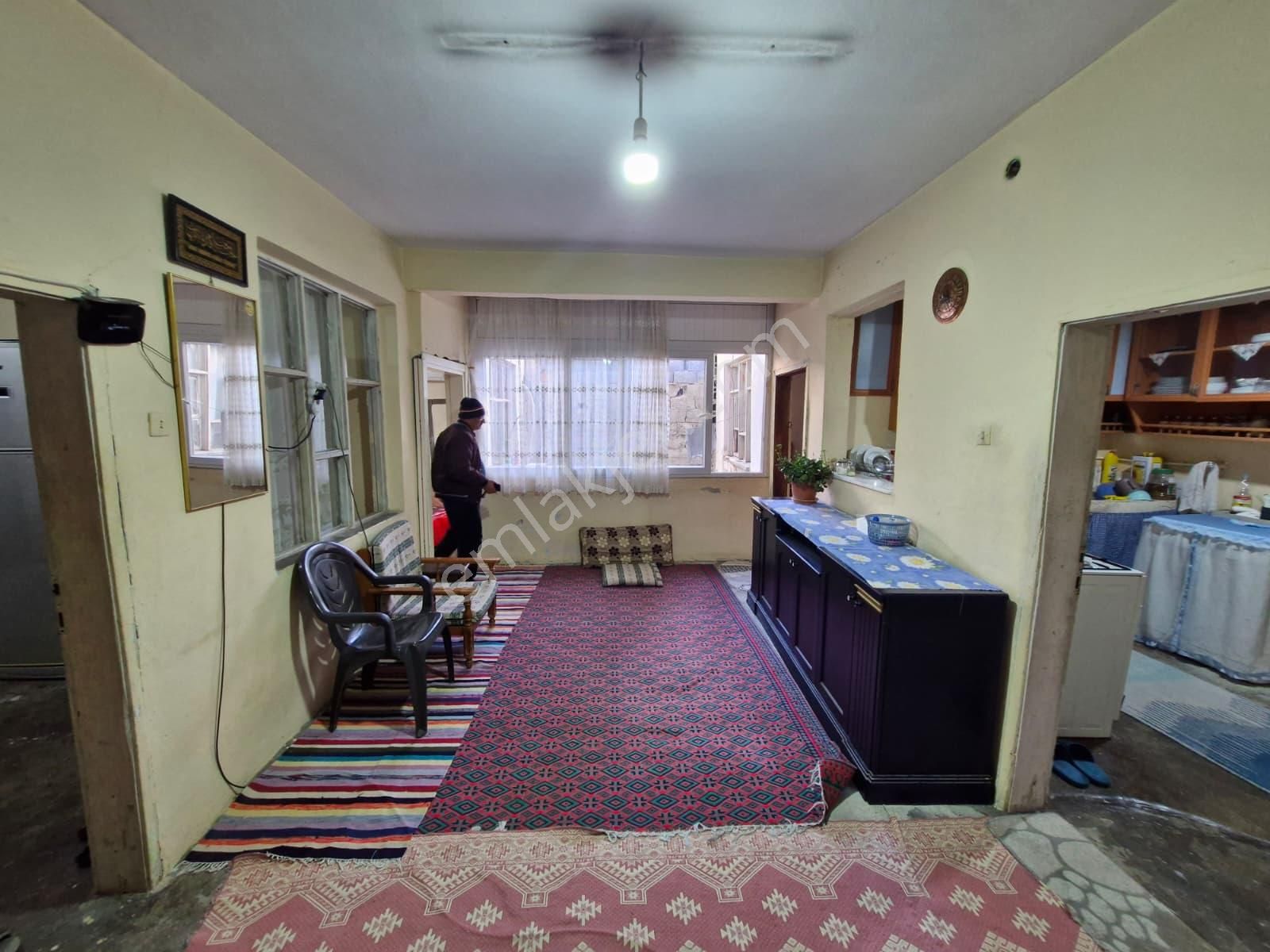 Gülbahçesi 3 Katlı Satılık Müstakil Ev - Görsel 6