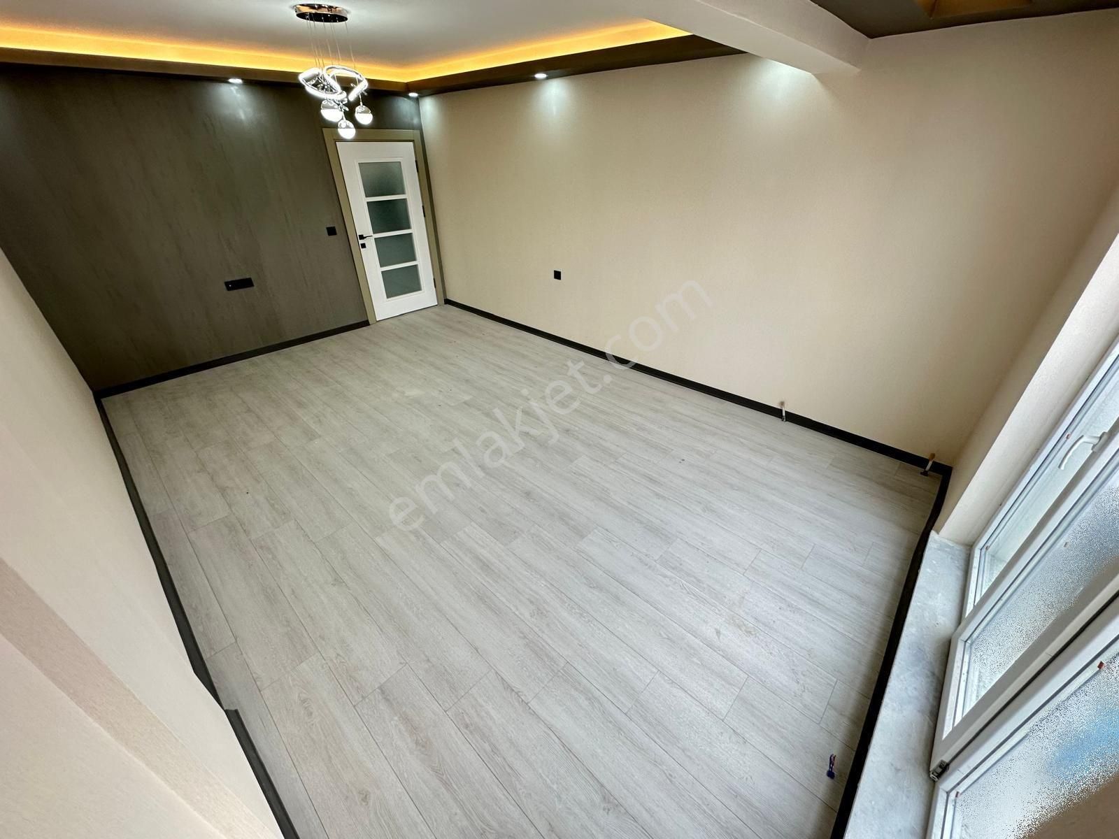 Yenikent Fevzi Çakmak Mh'de 3+1 Arakat Ön Cephe Ebeveyn Banyolu Satılık Daire - Görsel 11
