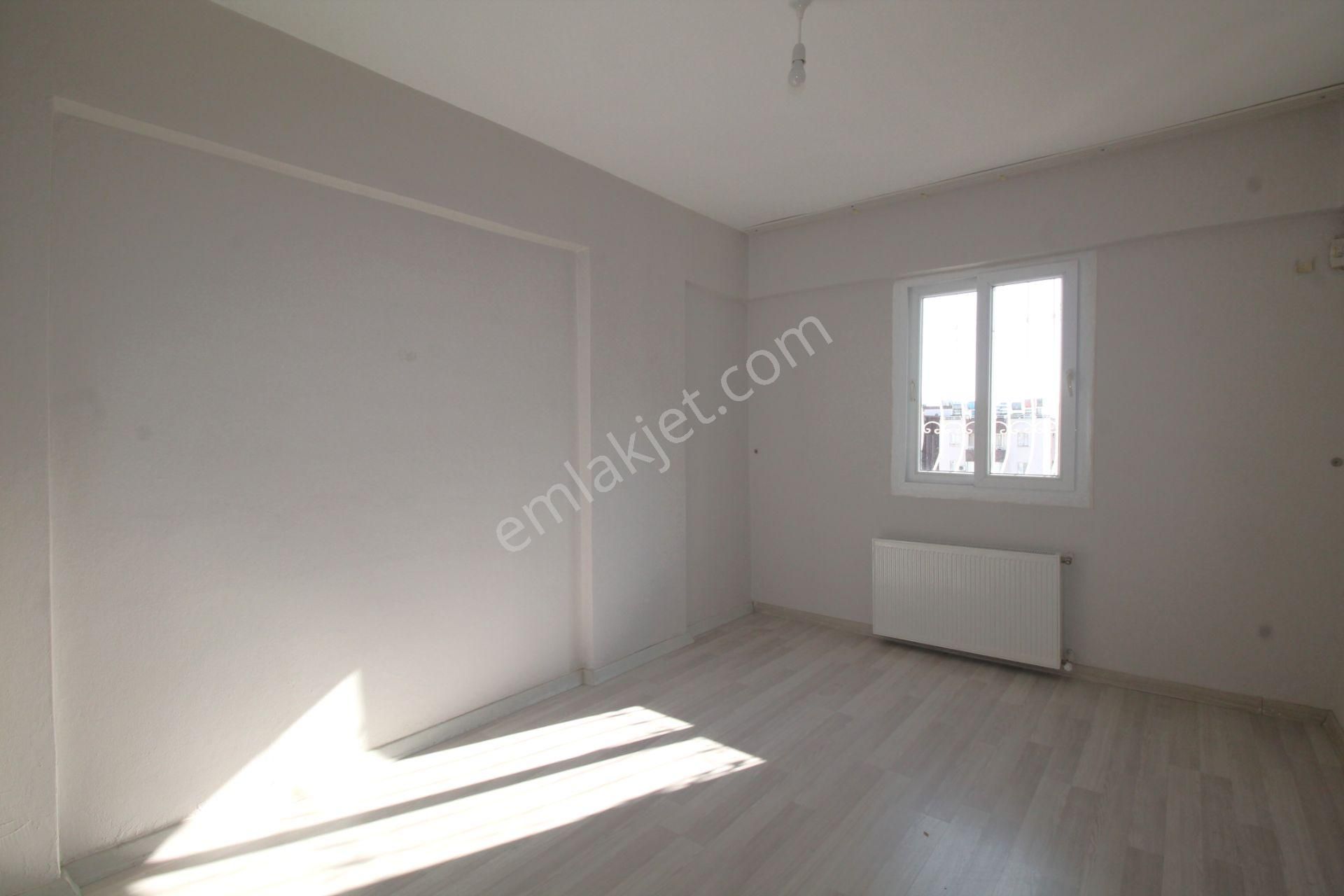 Retro’dan Akkent Mah’de Site İçi Doğalgazlı B.mutfak Kiralık 3+1 - Görsel 9