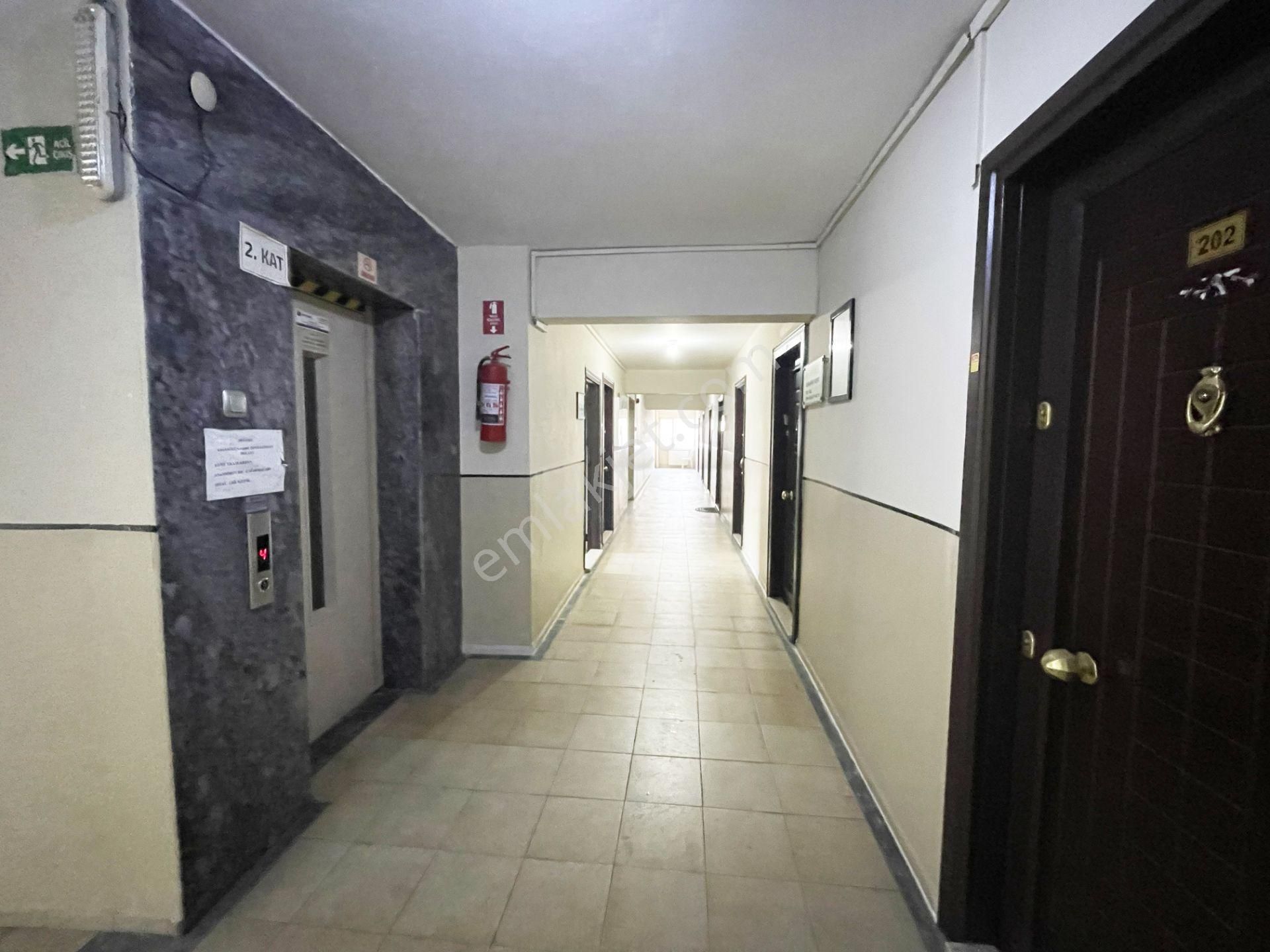 Bursa Osmangazi Merkezde Eşyalı Satılık Ofis - Görsel 24