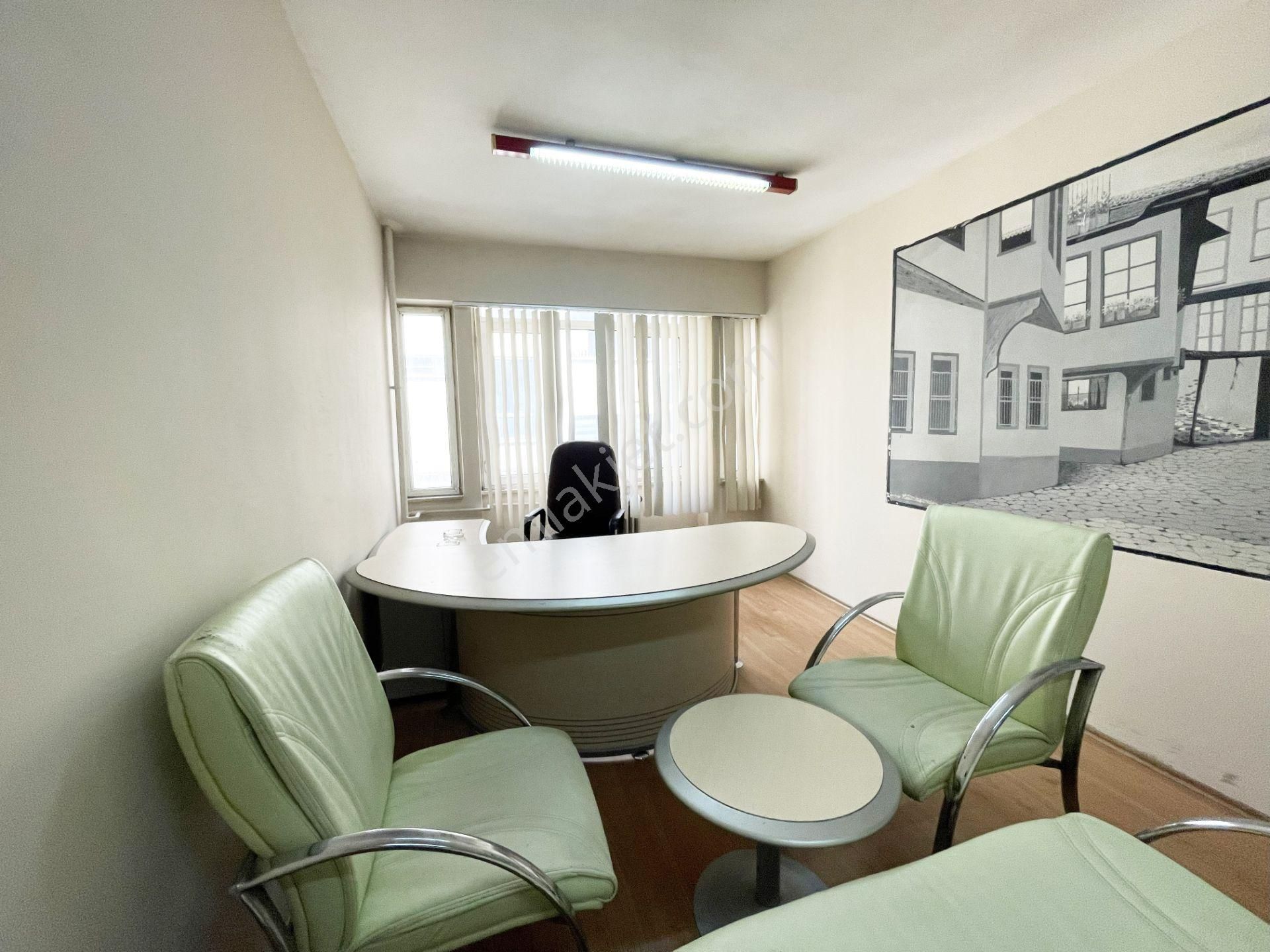 Bursa Osmangazi Merkezde Eşyalı Satılık Ofis - Görsel 23