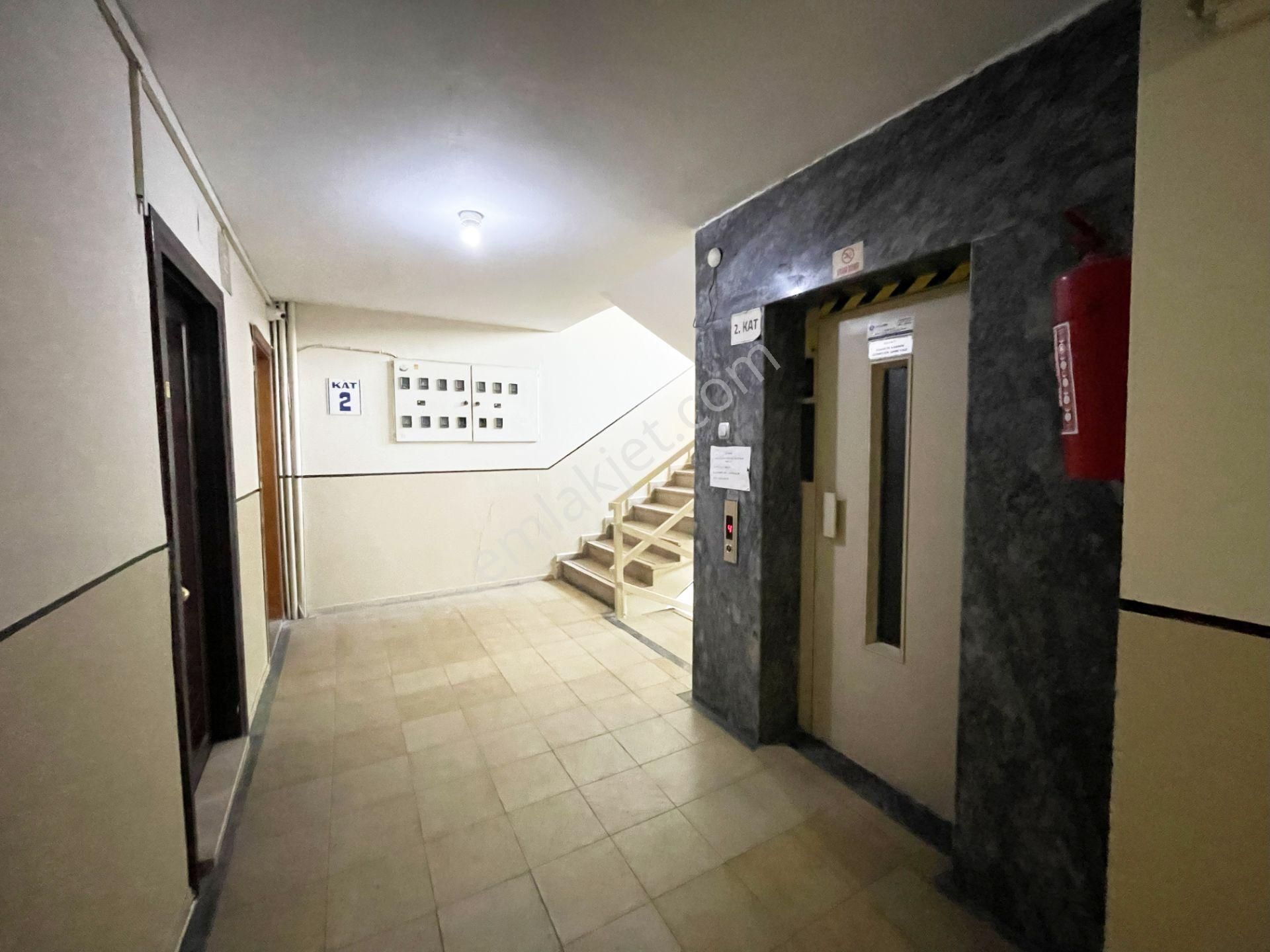 Bursa Osmangazi Merkezde Eşyalı Satılık Ofis - Görsel 25