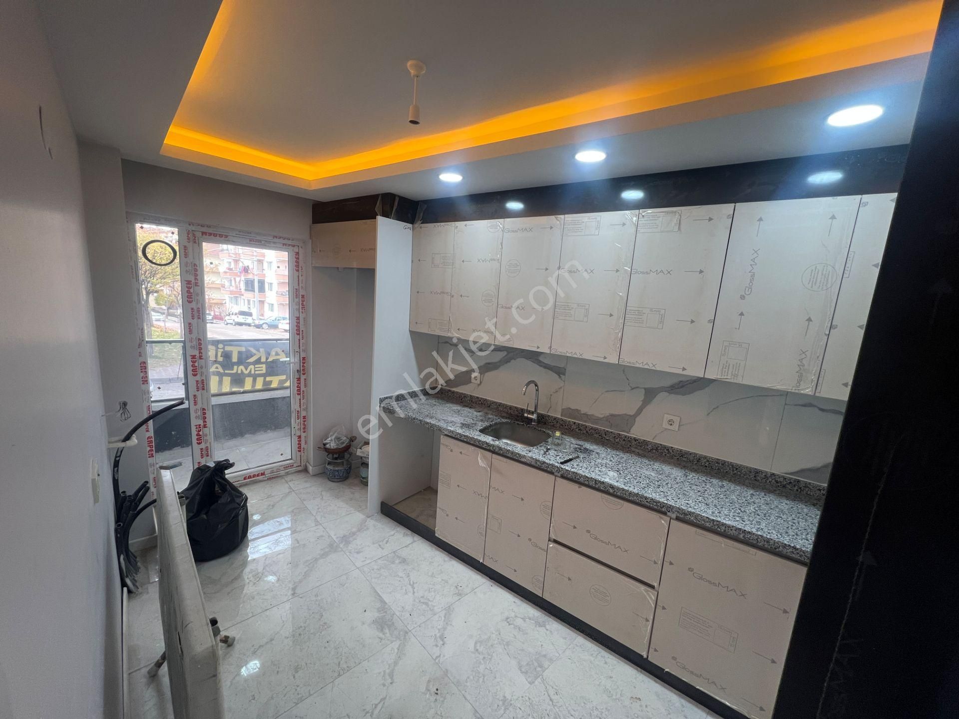 Sincan Tandoğan Mah. Sıfır Daire ,asansörlü 3+1 Satılık Daire !! - Görsel 3