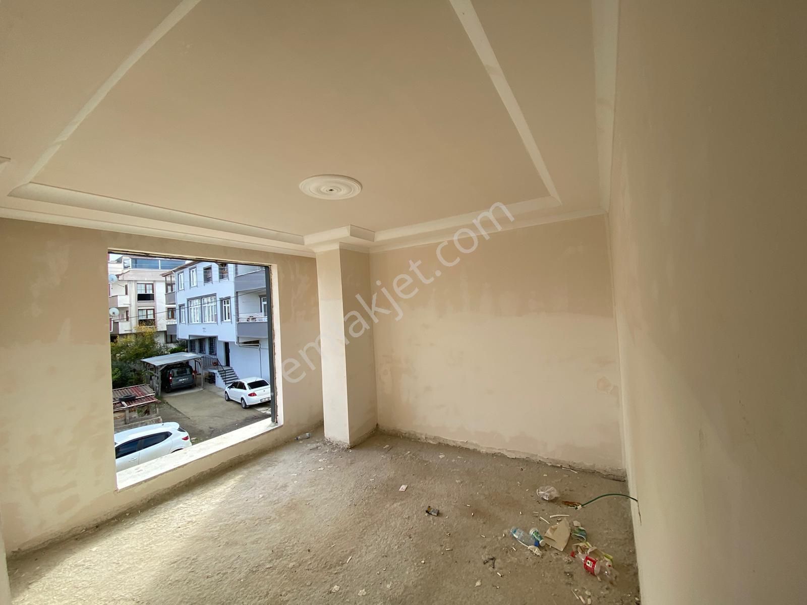 Sırasöğütler Mah. Satılık 2+1 Ara Kat Asansörlü Marmara'ya Yakın