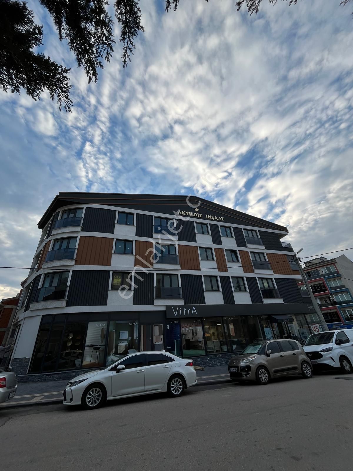 Se&as Exclusıve: 17 Eylül Mahallesinde 2+1 Satılık Lüks Yapılı Daireler