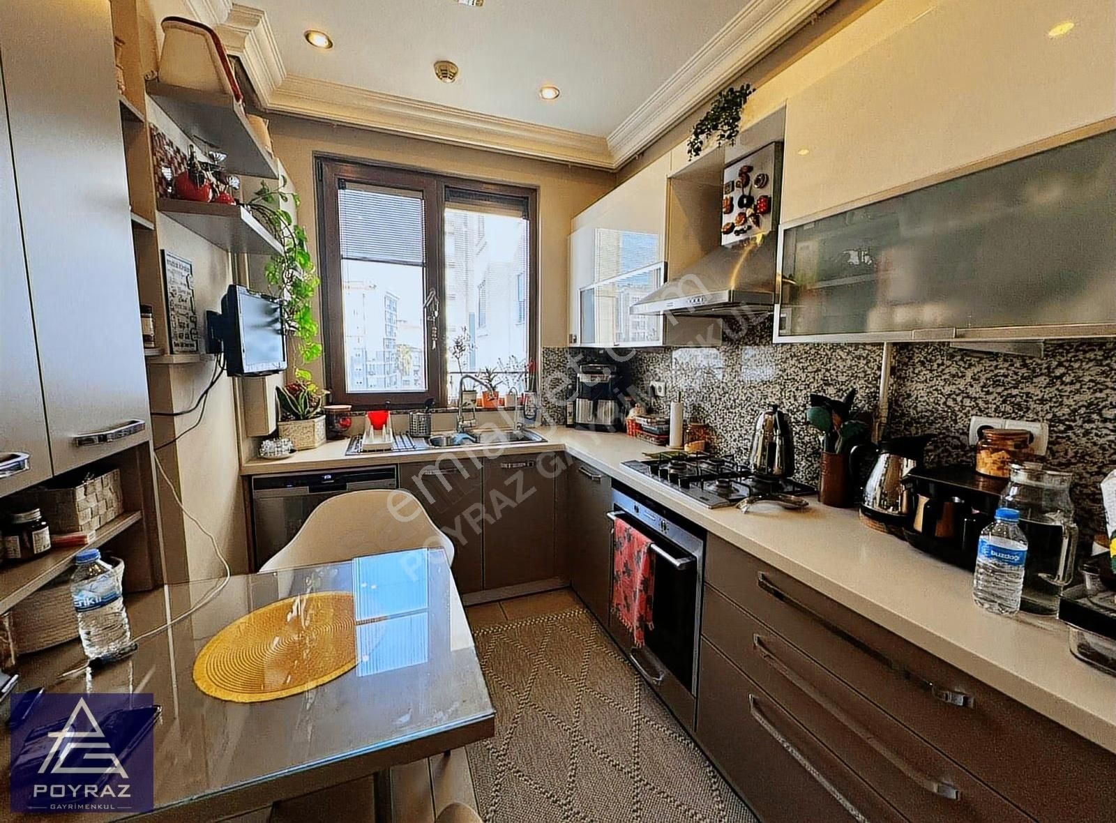 Poyraz'dan Suadiye Camii Sokakta Genç Binada Balkonlu 115 M2 2+1 - Görsel 3