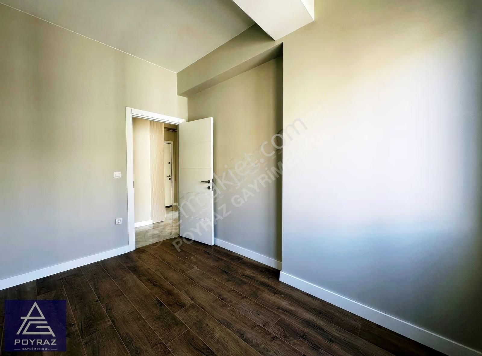 Poyraz'dan Suadiyede Site İçerisinde 7/24 Güvenlikli Havuzlu 2+1 - Görsel 30