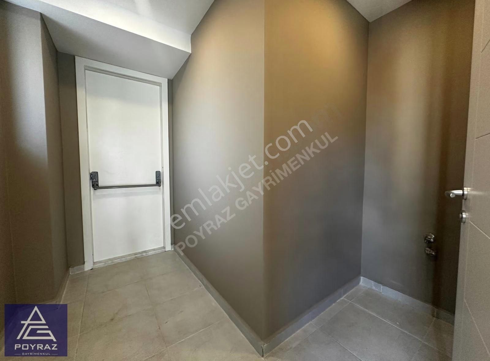 Poyraz'dan Suadiyede Bağdat Caddesine 2. Binada 80 M2 Net 2+1 - Görsel 8