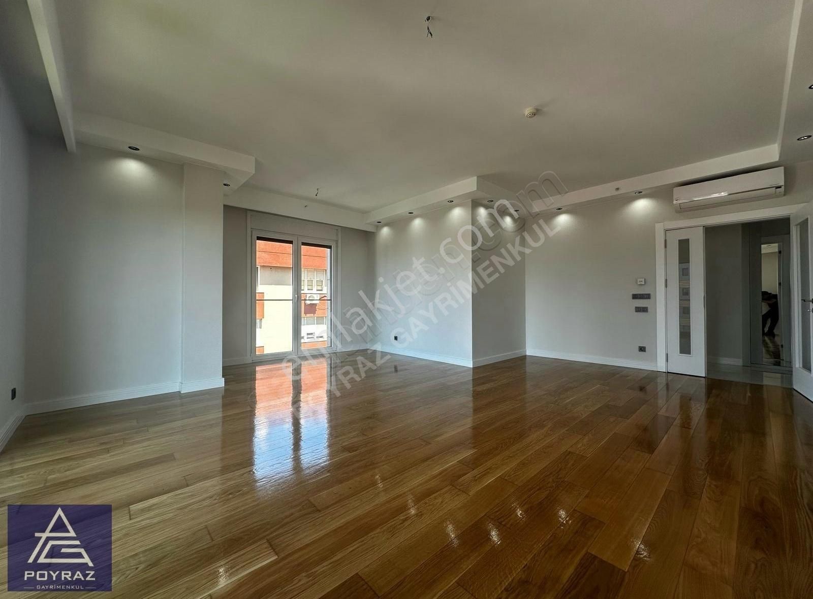 Poyraz'dan Erenköy'de 7/24 Güvenlik Havuzlu Balkonlu 3+1 Satılık - Görsel 32