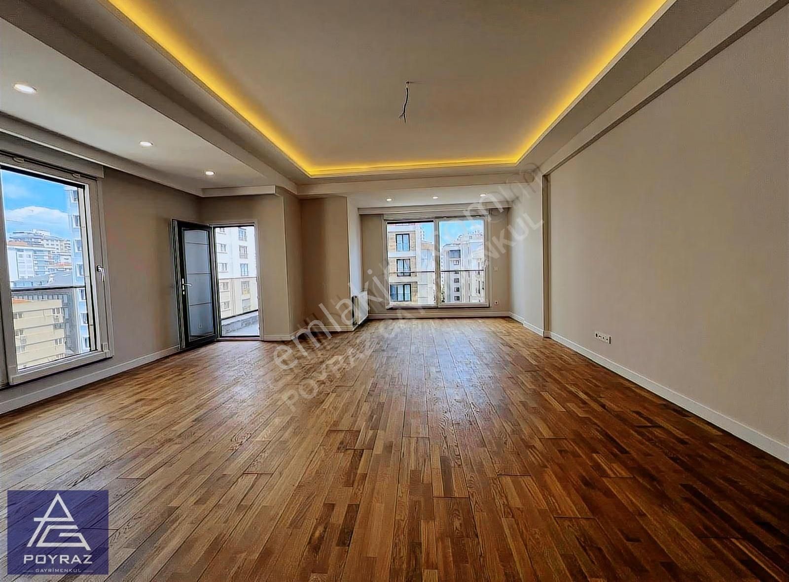 Poyraz'dan Caddebostan Sahilde Kısmi Deniz Manzarlı Balkonlu 3+1 - Görsel 31