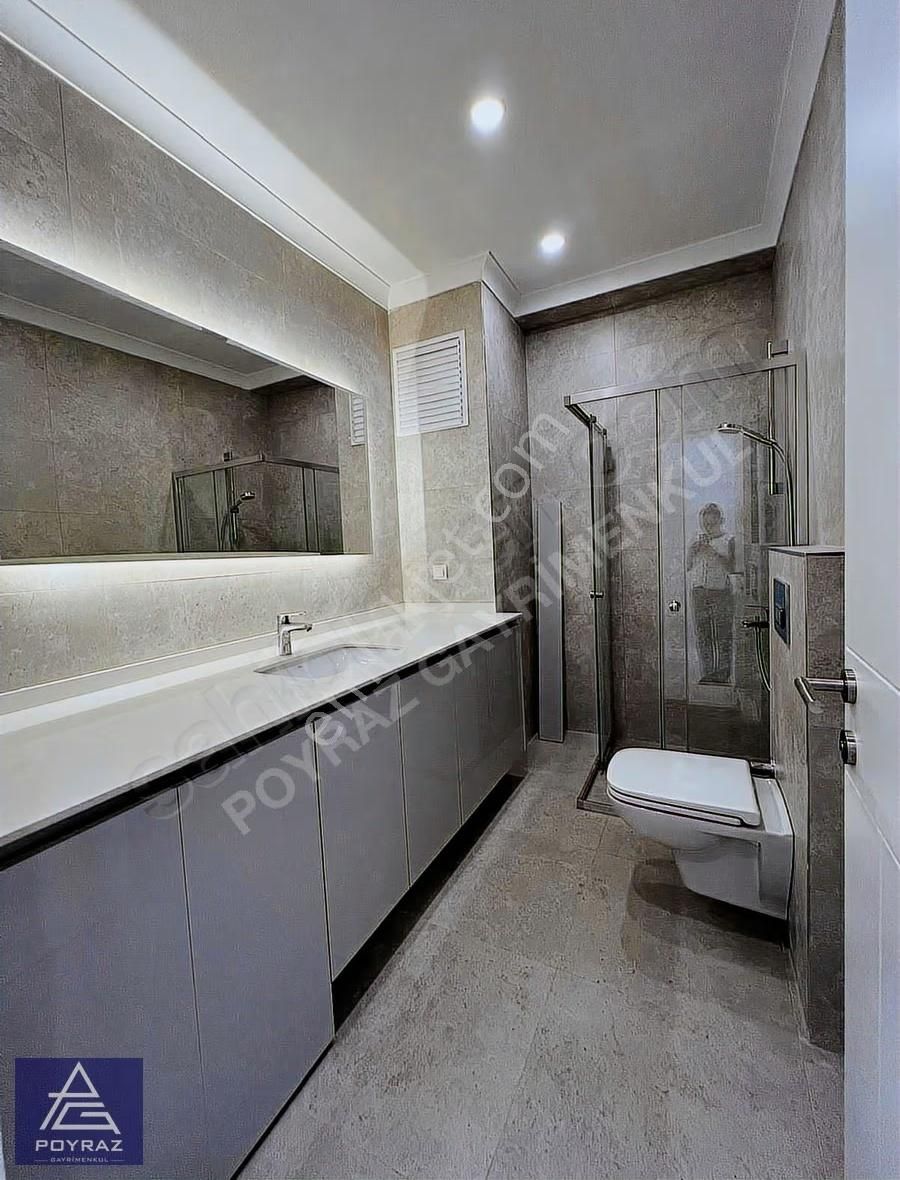 Poyraz'dan Caddebostan Sahilde Kısmi Deniz Manzarlı Balkonlu 3+1 - Görsel 27