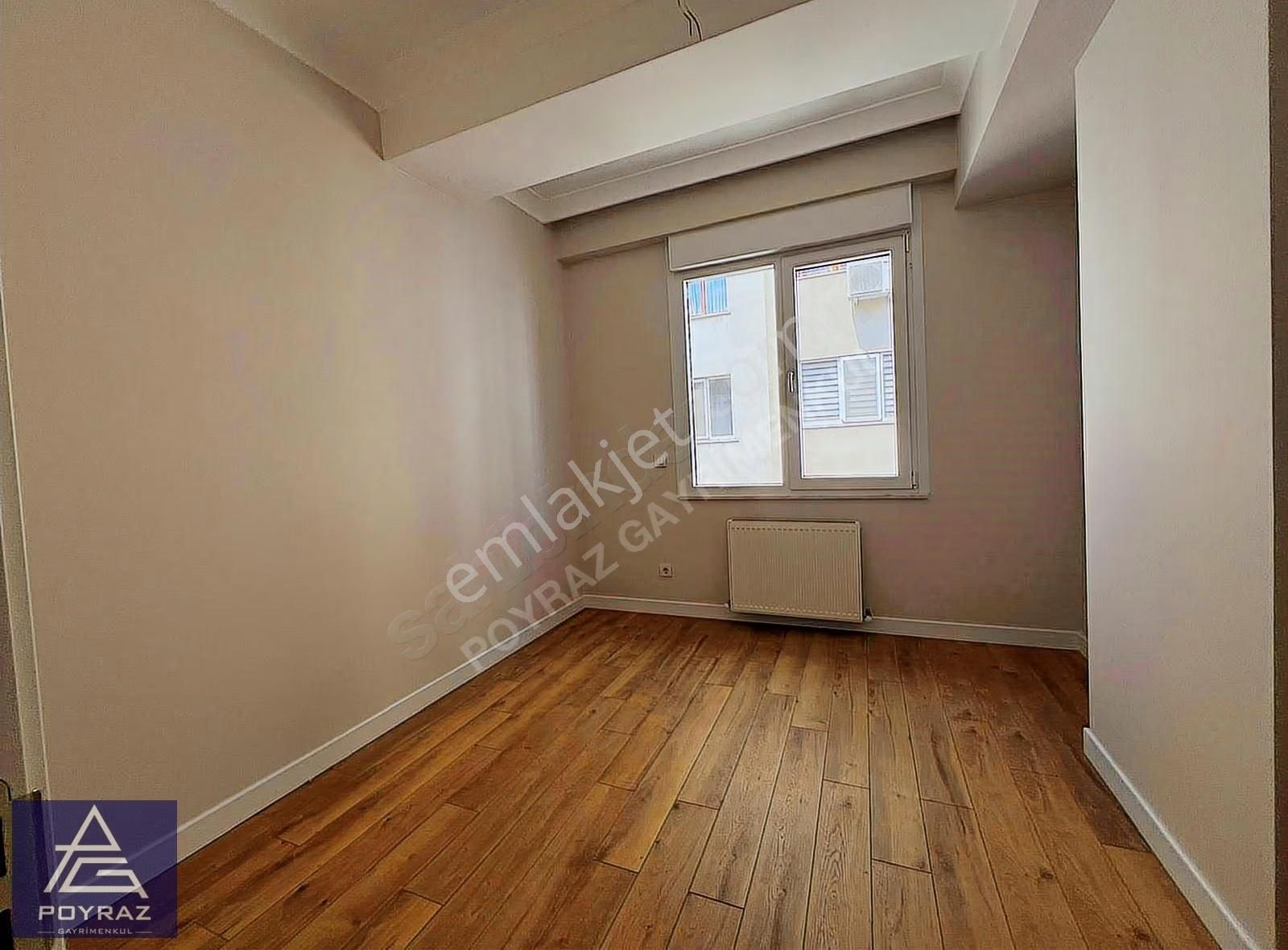 Poyraz'dan Caddebostan Sahilde Kısmi Deniz Manzarlı Balkonlu 3+1 - Görsel 19