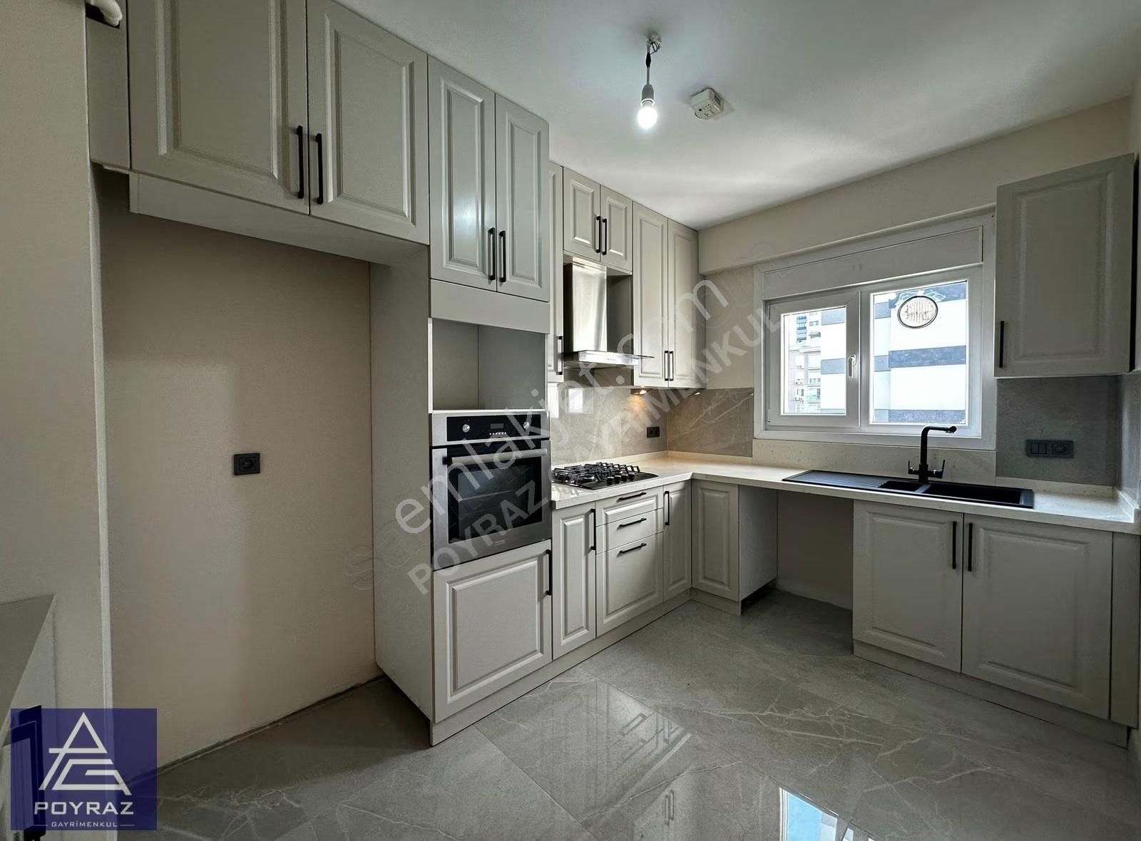 Poyraz'dan Erenköyde Bağdata Yakın Havuzlu Güvenlikli Sitede 2+1 - Görsel 15