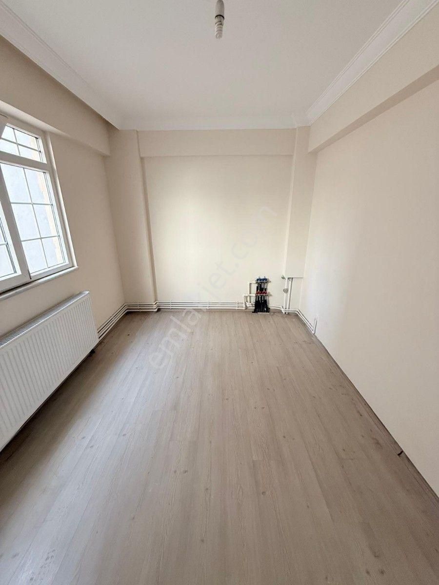 Liderden Nazilli Zafer Merkezde Kiralık 75m2 Doğalgazlı 2+1 2.kat Daire - Görsel 13