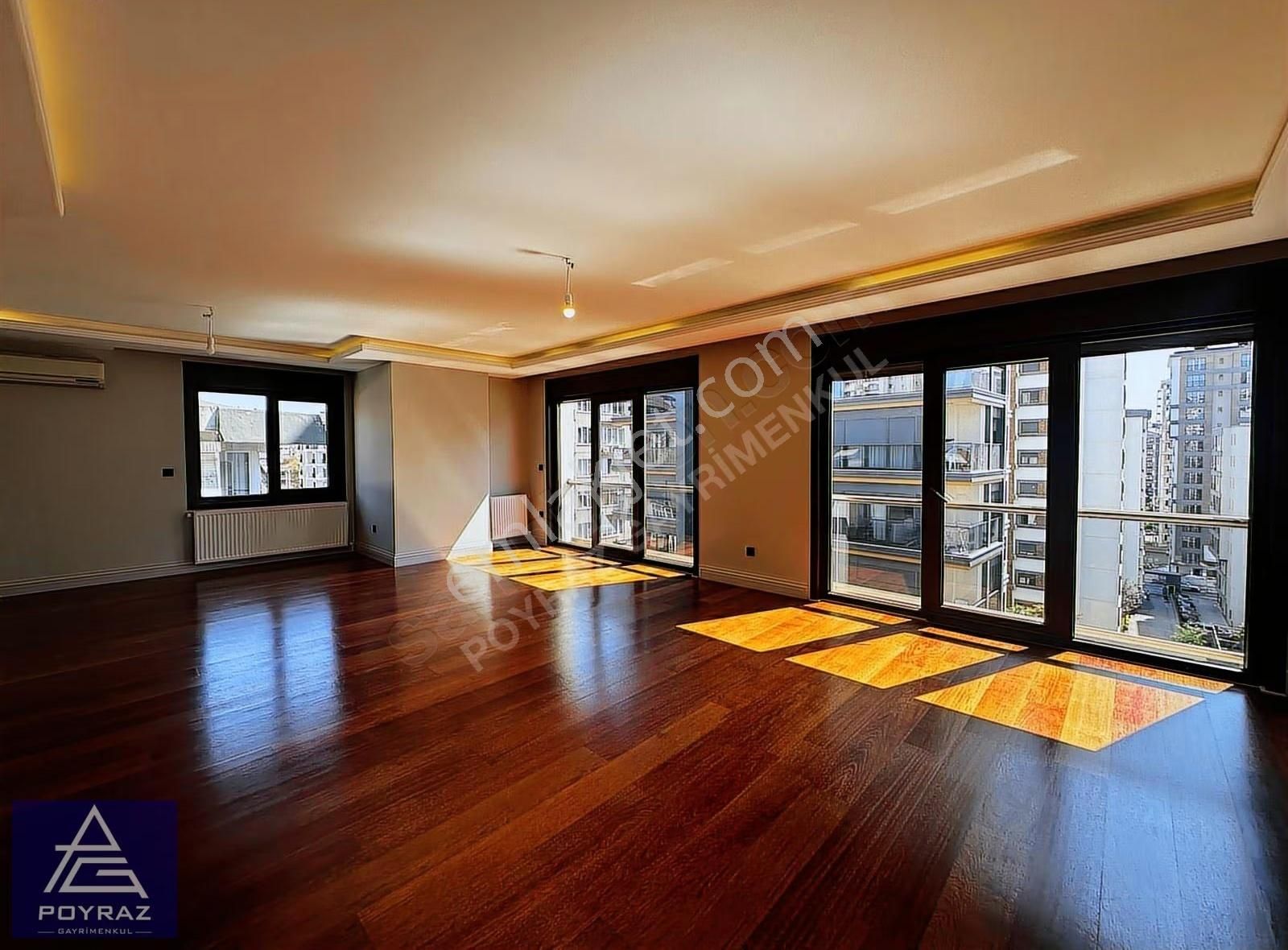 Poyraz'dan Göztepede Mimari Dekorasyonlu Katta Tek 220 M2 4+1 - Görsel 11