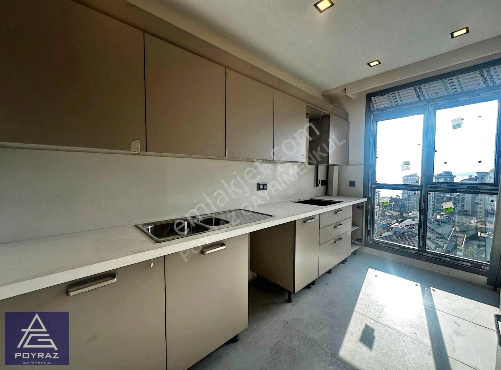 Poyraz'dan Suadiyede Sıfır Binada Deniz Manzarlı 95net 3+1 Daire - Görsel 11