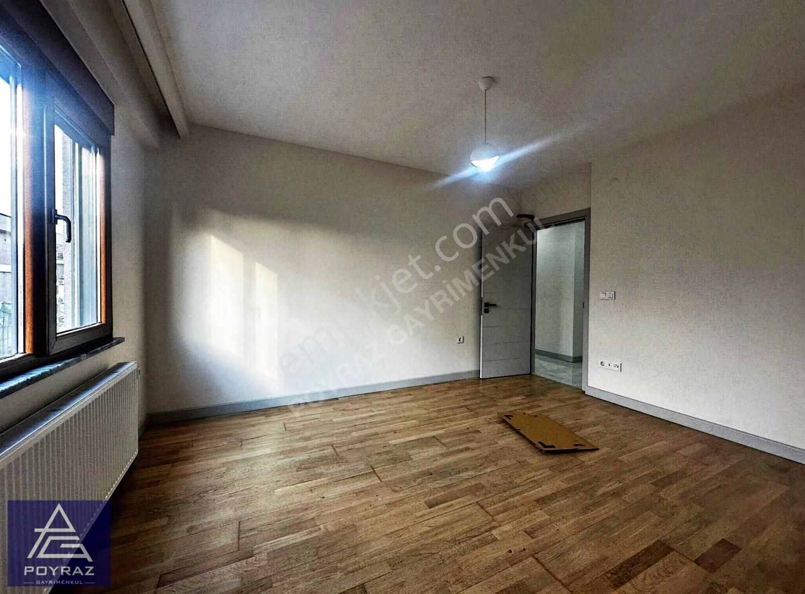 Poyraz'dan Caddebostan Sahilde Mimari Dekorlu 95 Net 3+1 Satılık - Görsel 32