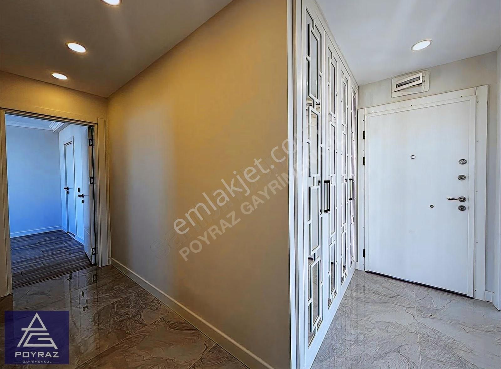 Poyraz'dan Tütüncü Mehmet Efendide Deniz Manzaralı Balkonlu 2+1 - Görsel 11