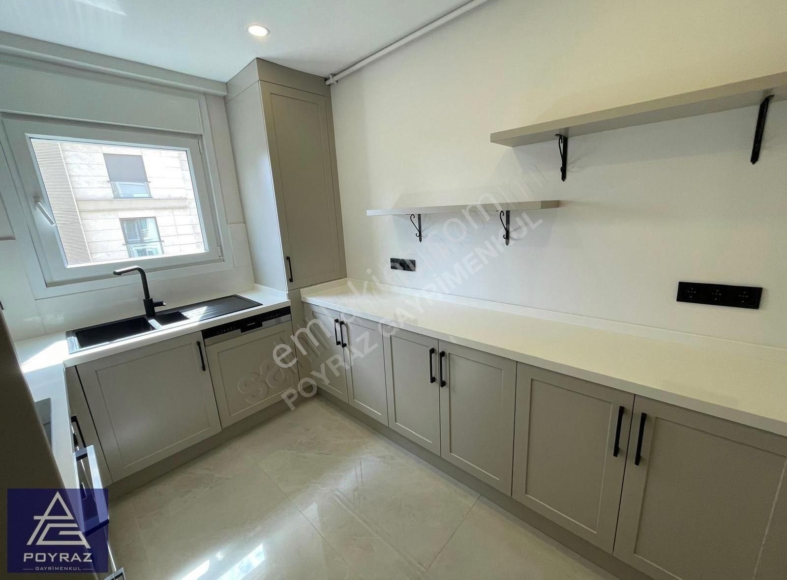 Poyrazdan Caddebostan Sahilde Kısmi Deniz Manzaralı 120 Net 4+1 - Görsel 30