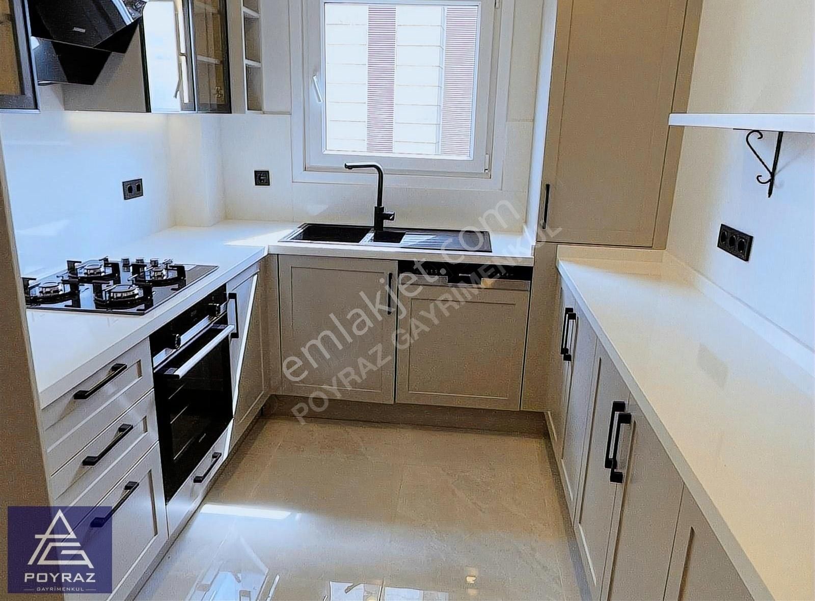 Poyrazdan Caddebostan Sahilde Kısmi Deniz Manzaralı 120 Net 4+1 - Görsel 32