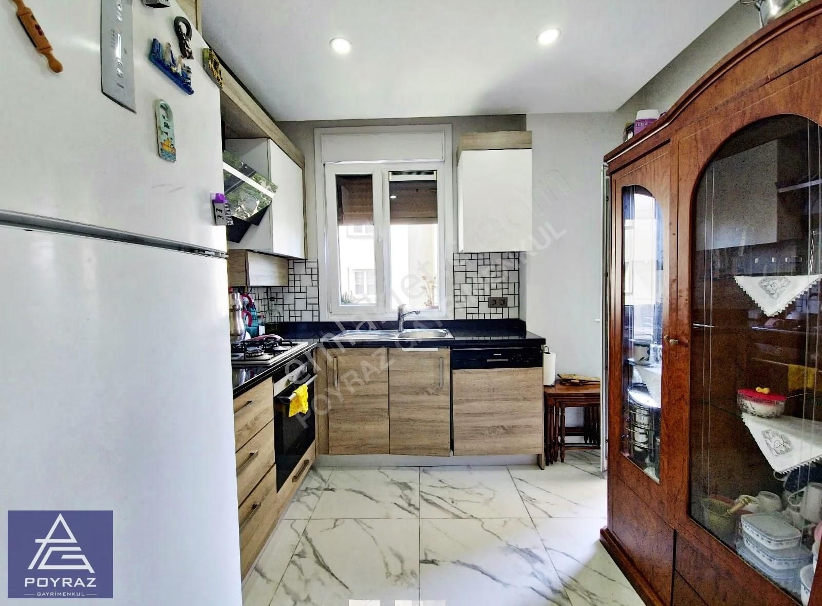 Poyraz'dan Suadiye Ayşekadında 5 Yıllık Havuzlu Güvenlikli 3+1 - Görsel 2